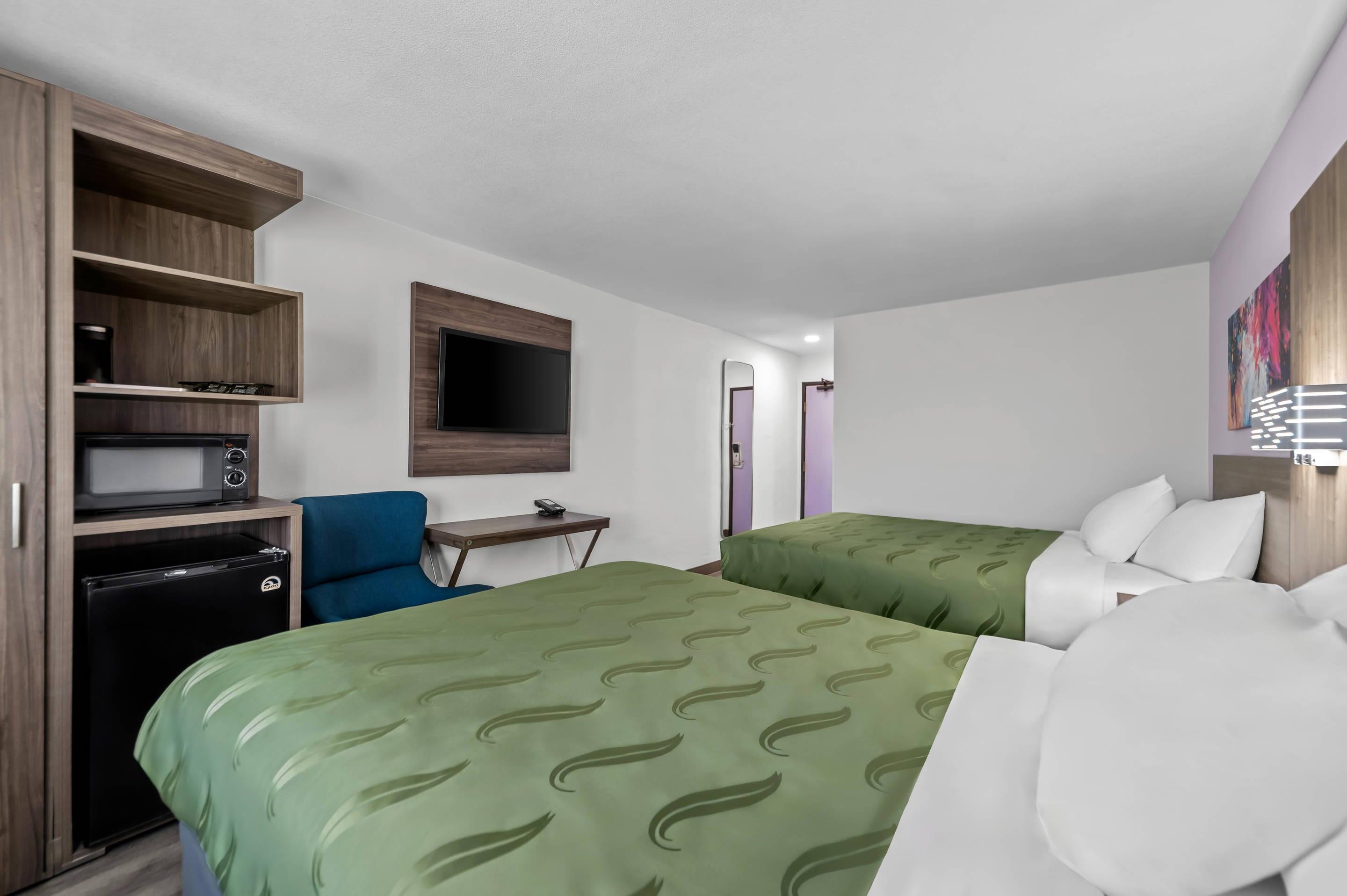 Room Two Double Beds