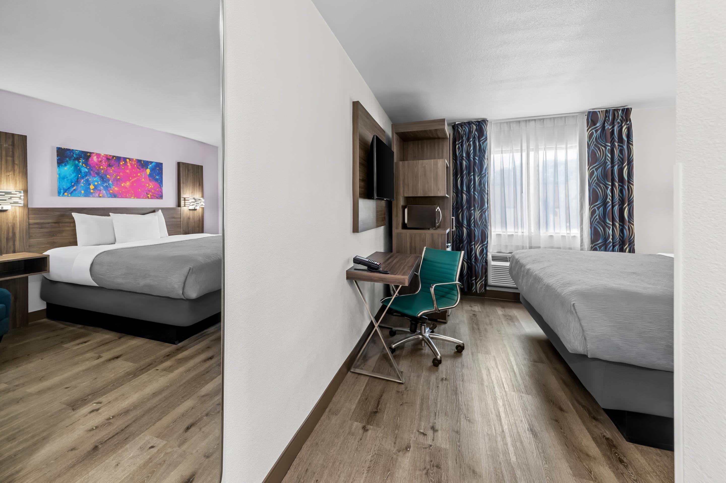 Double King Size Bed