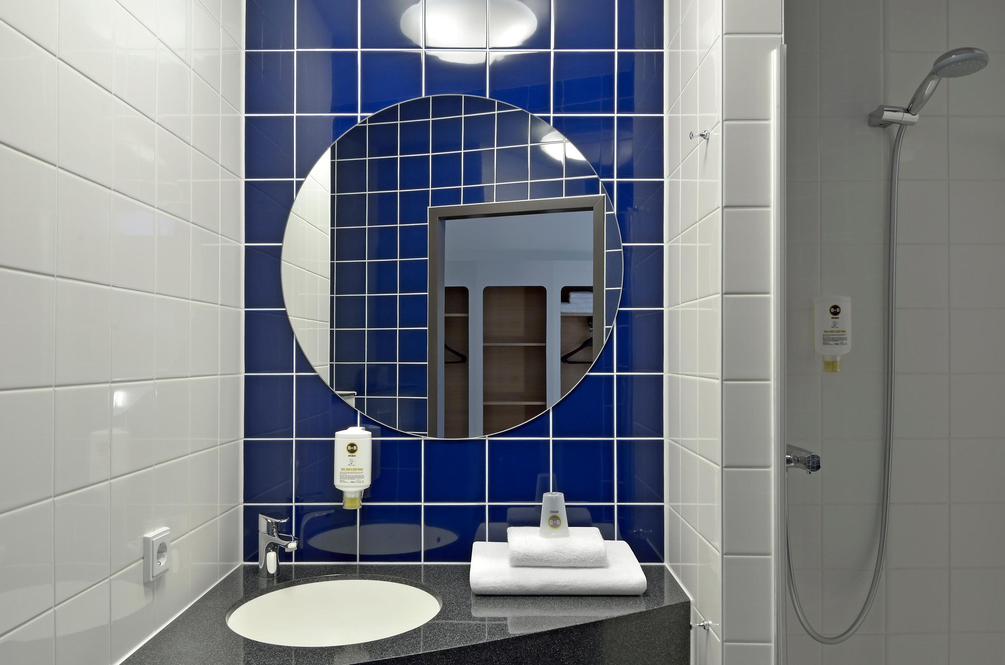 Double Single Capacity 1