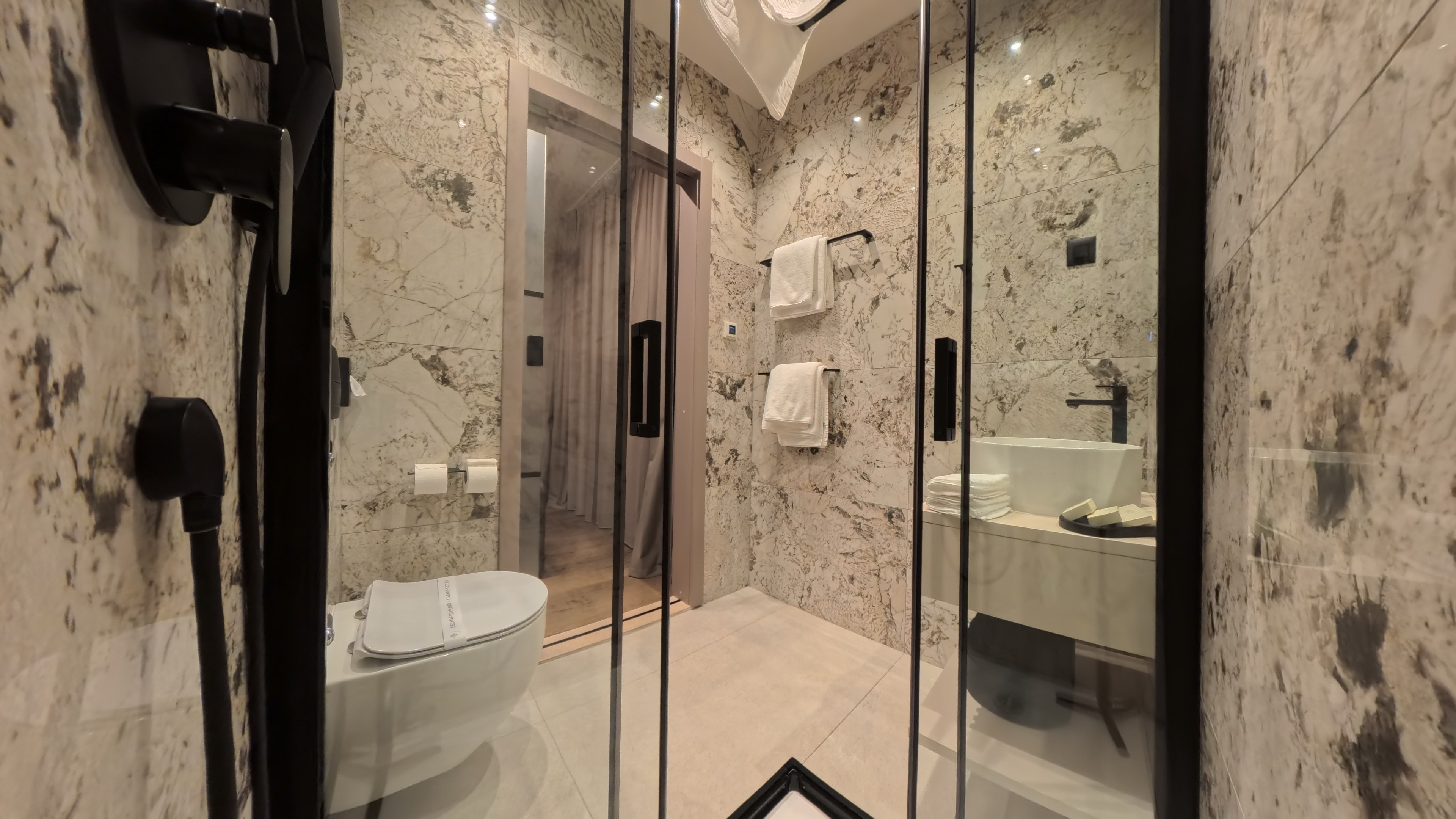 Double or Twin Standard