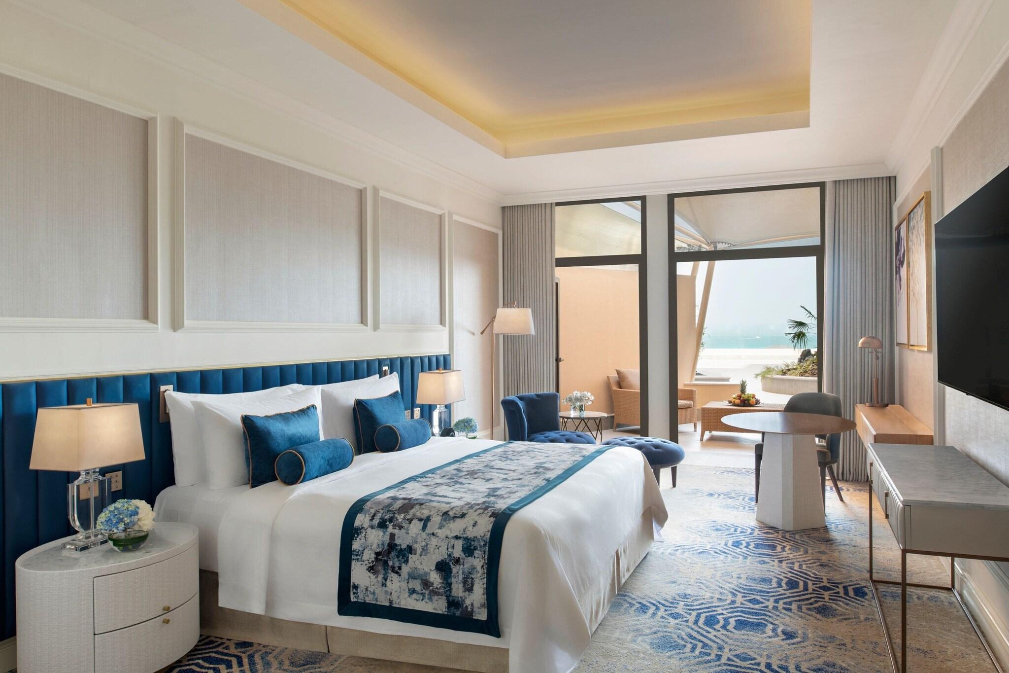 Double Superior King Bed