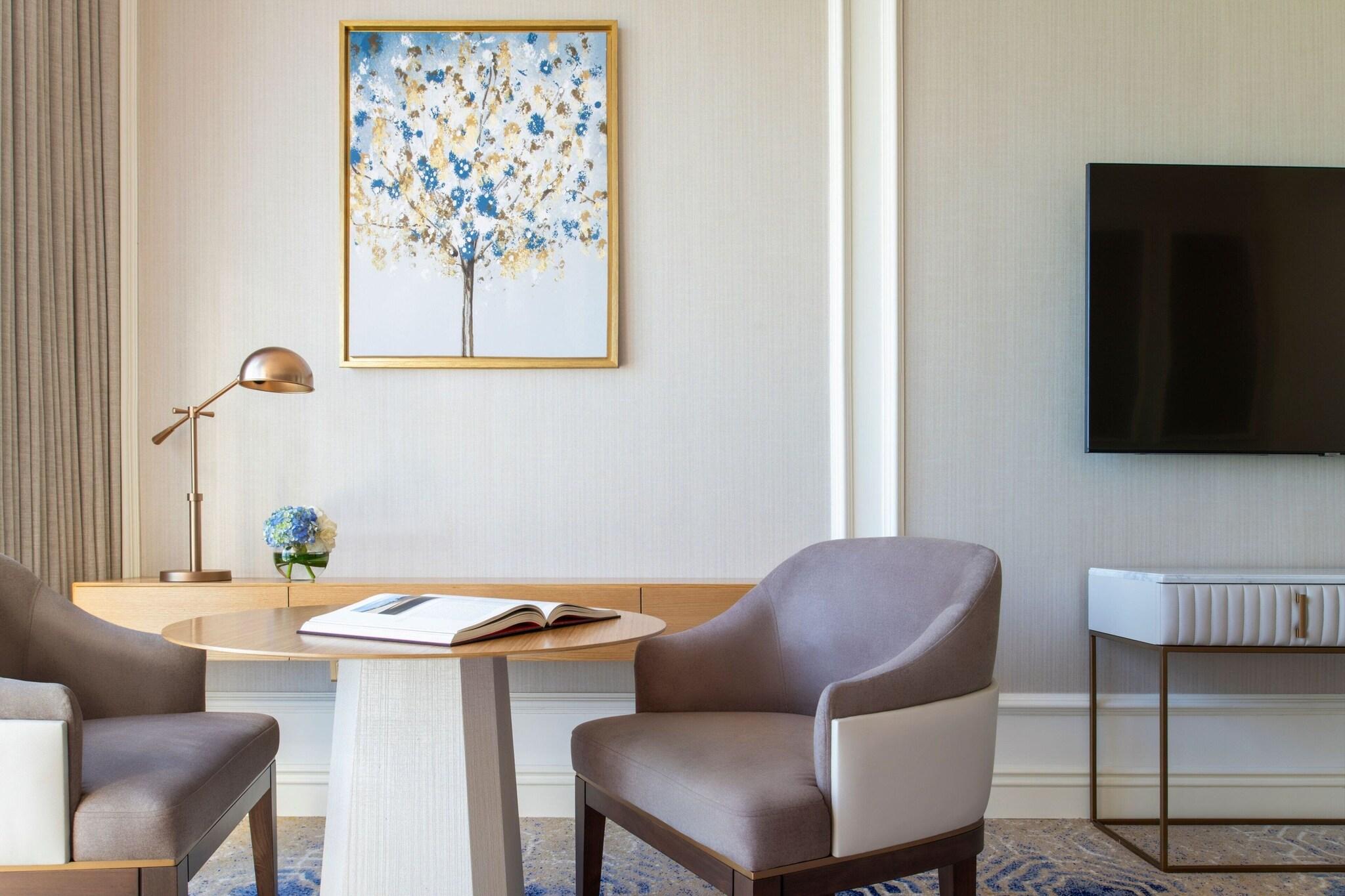 Double Sea View King Bed