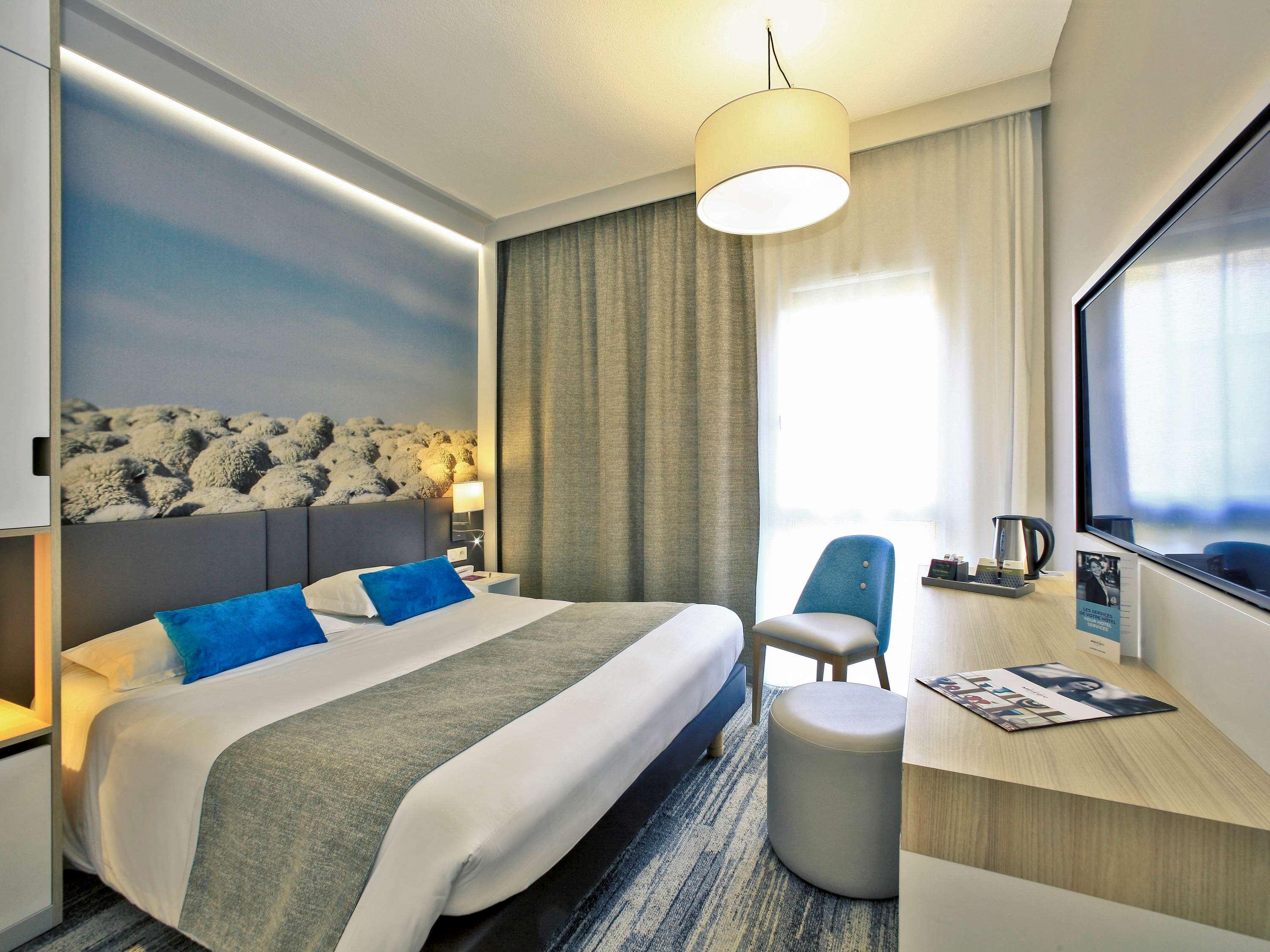 Double Classic Double Bed