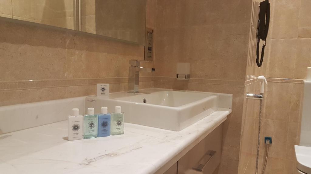 Double or Twin Deluxe