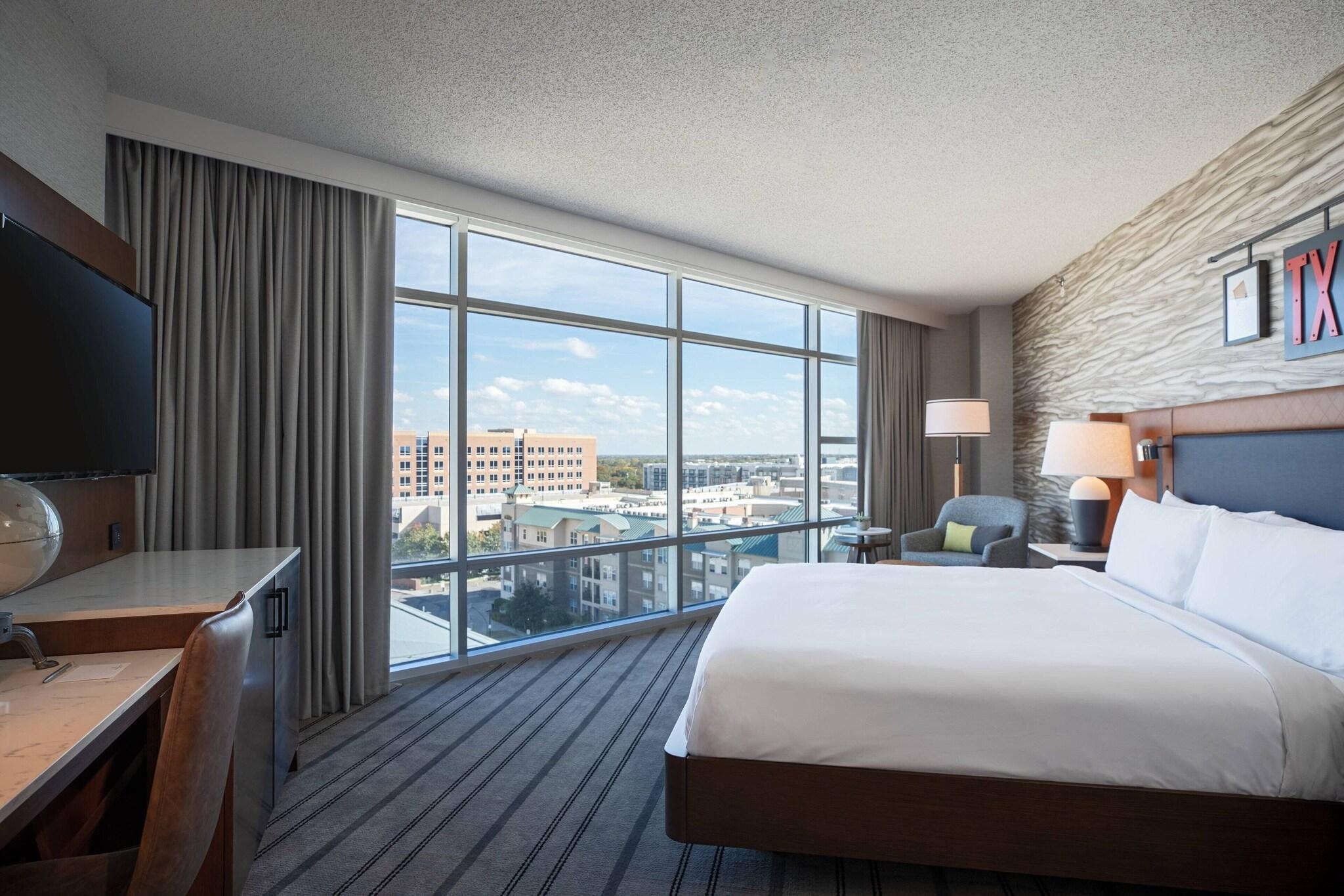 Junior Suite One Bedroom Accessible