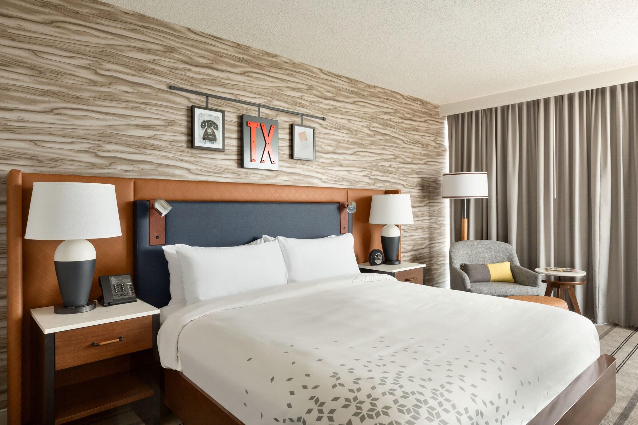 Junior Suite King Bed One Bedroom 
