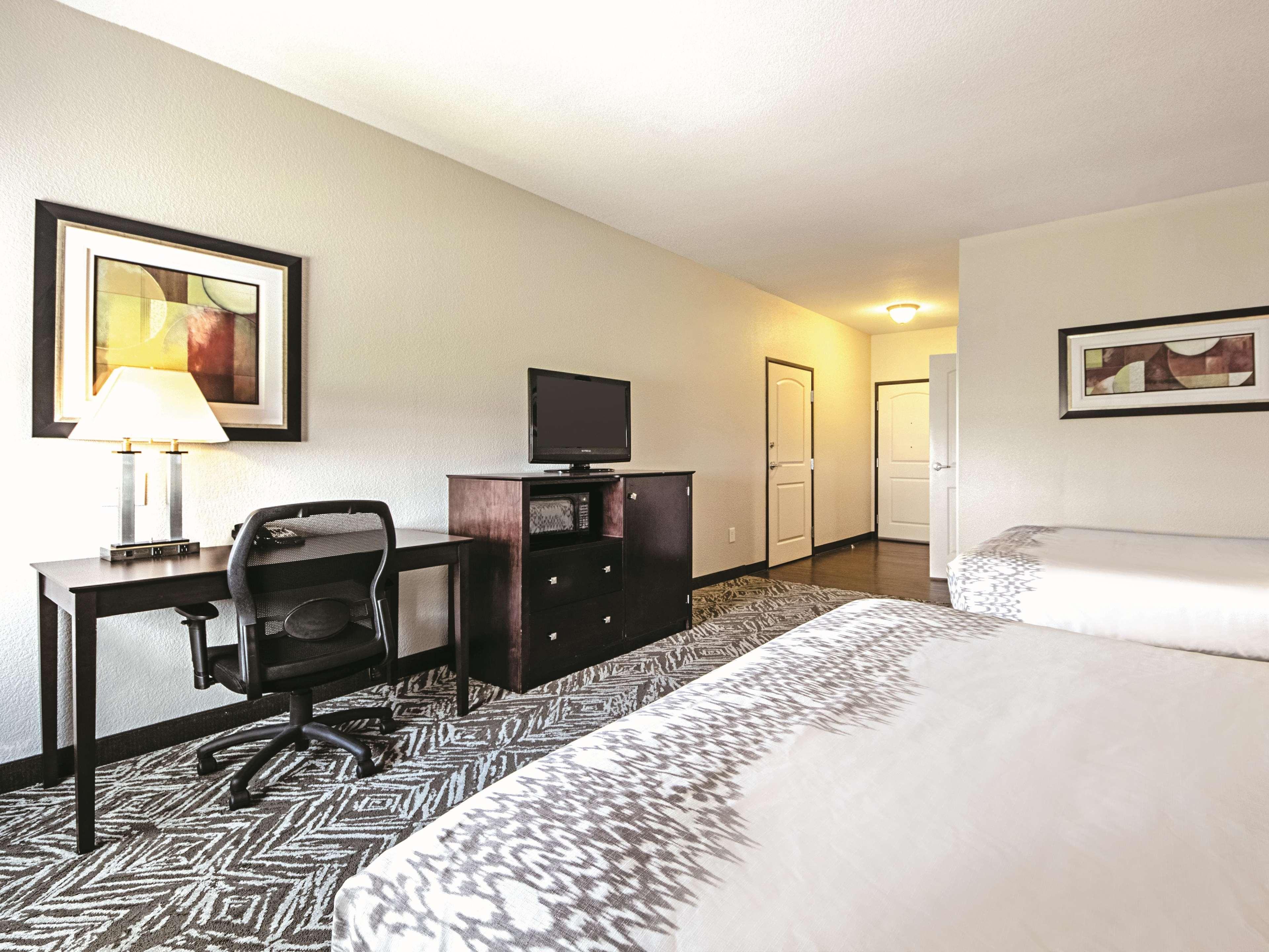 Room Two Queen Beds Non Smoking