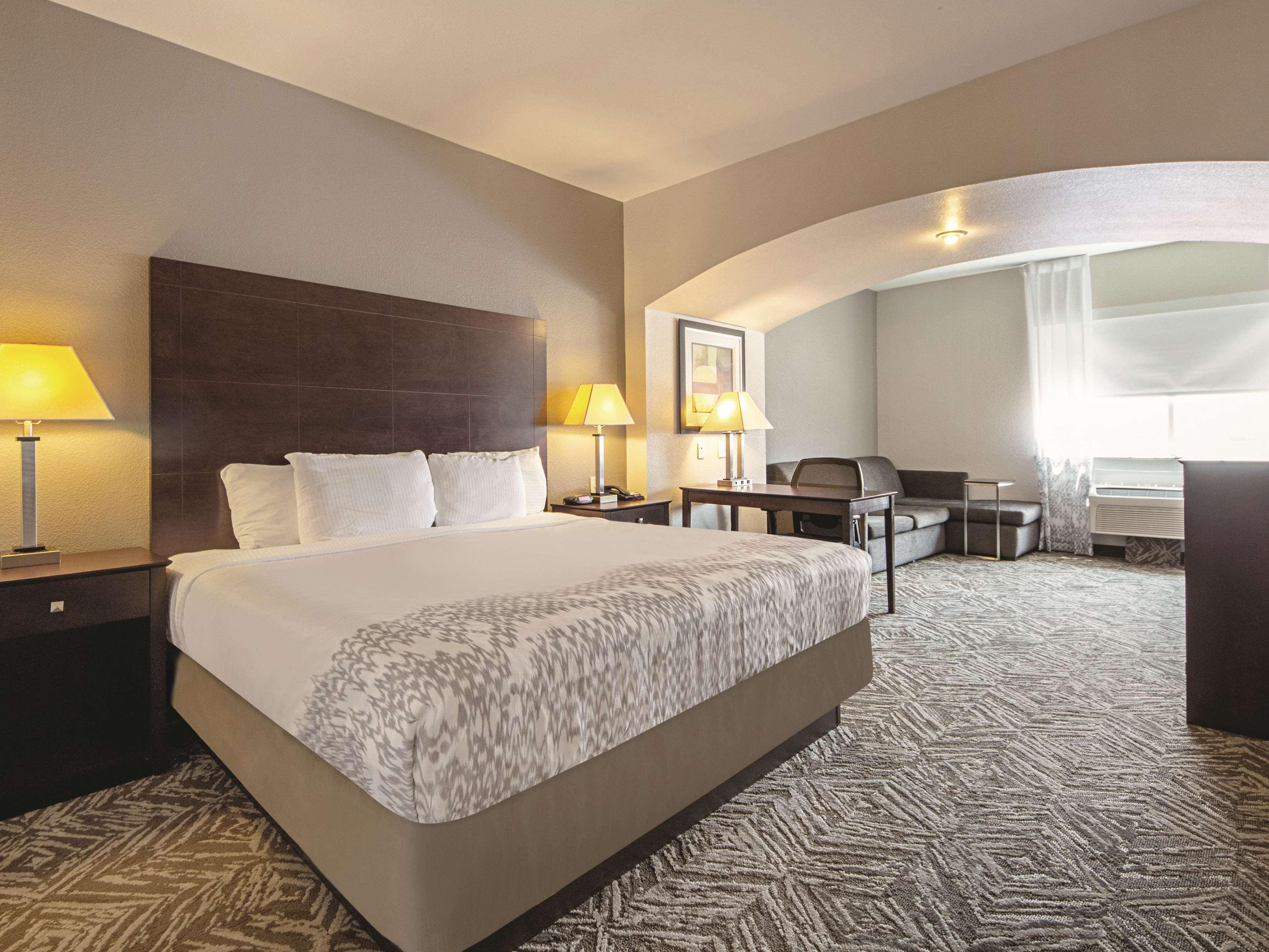 Double Executive King Bed