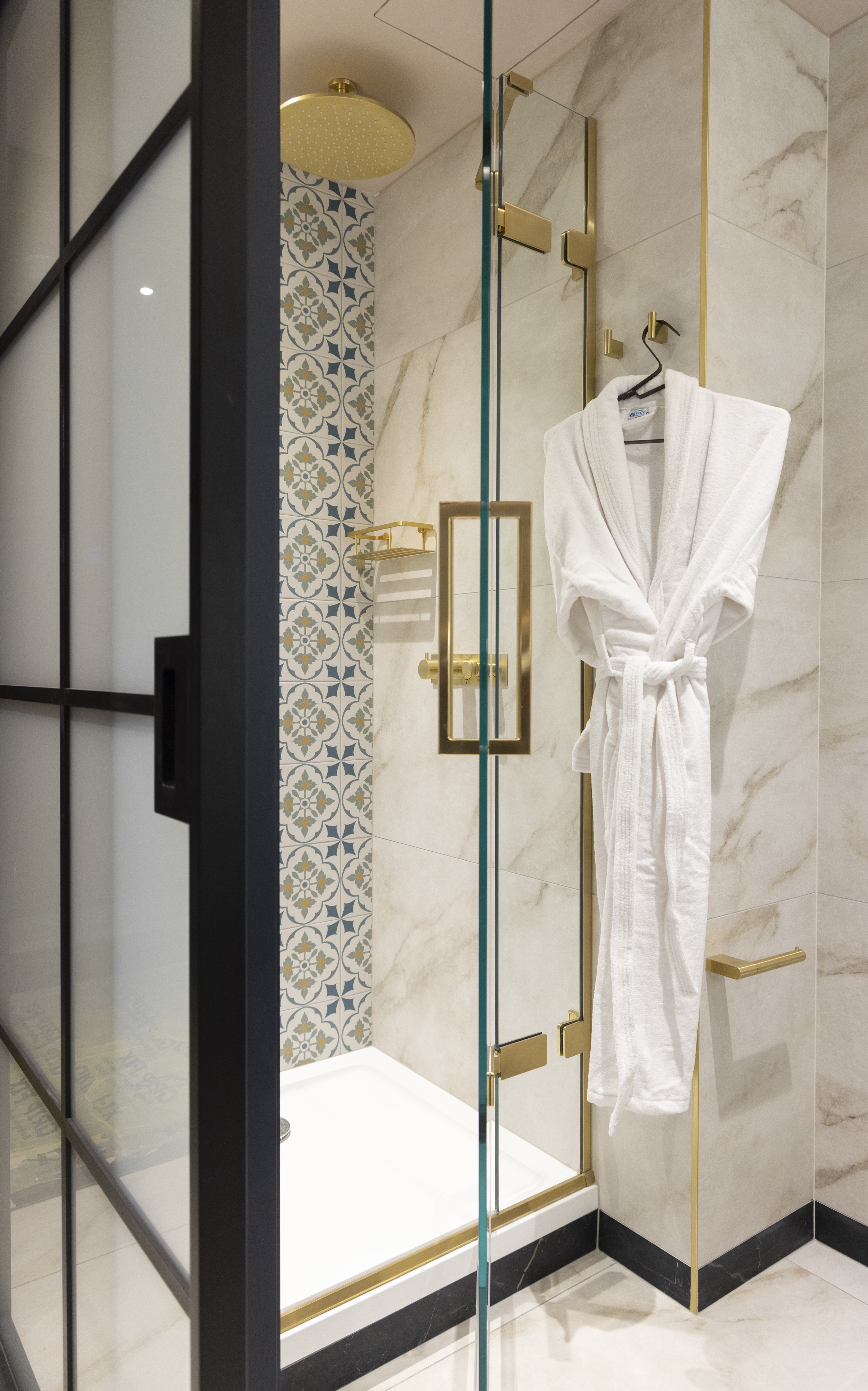 Double Executive King Bed