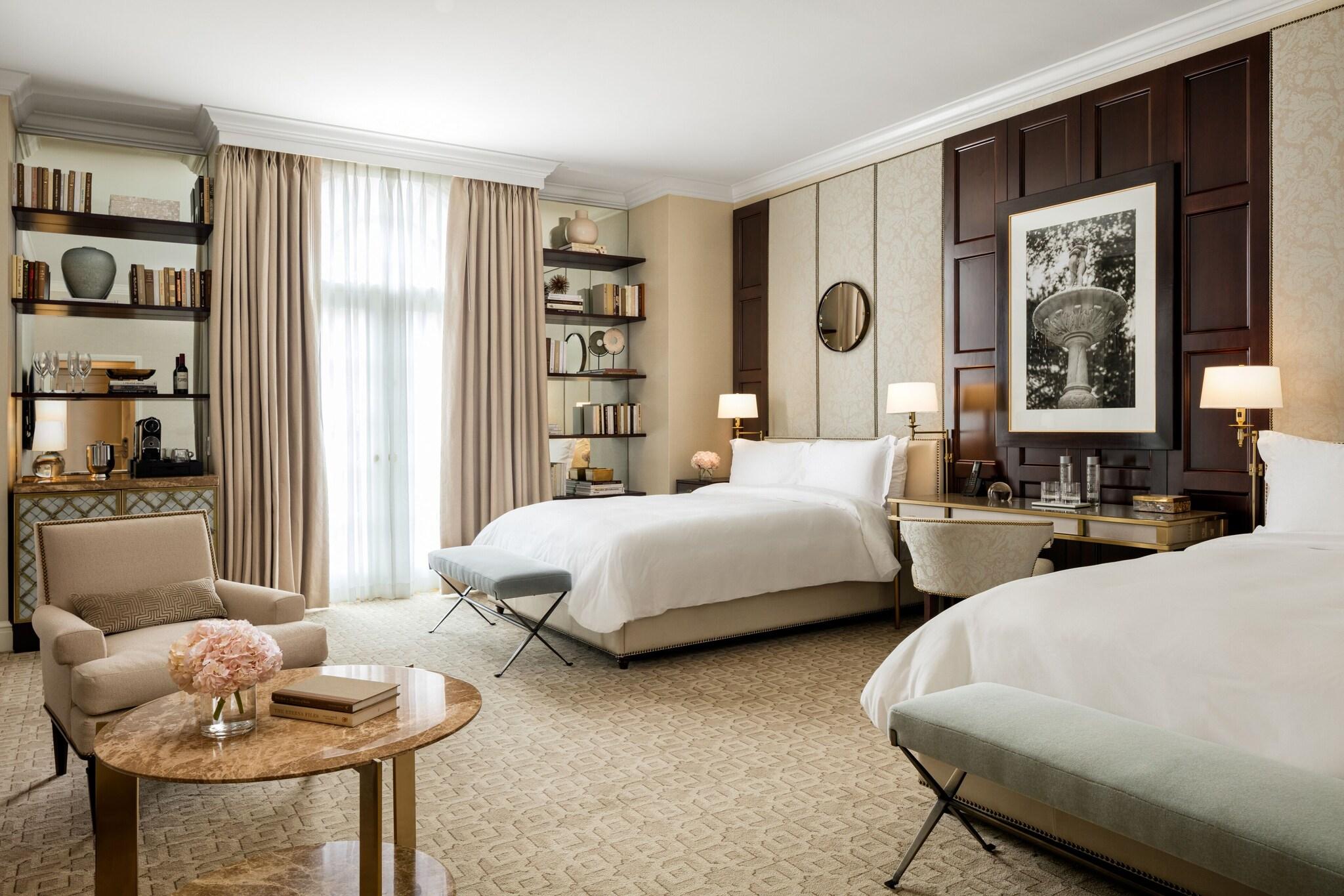 Double Deluxe Queen Bed