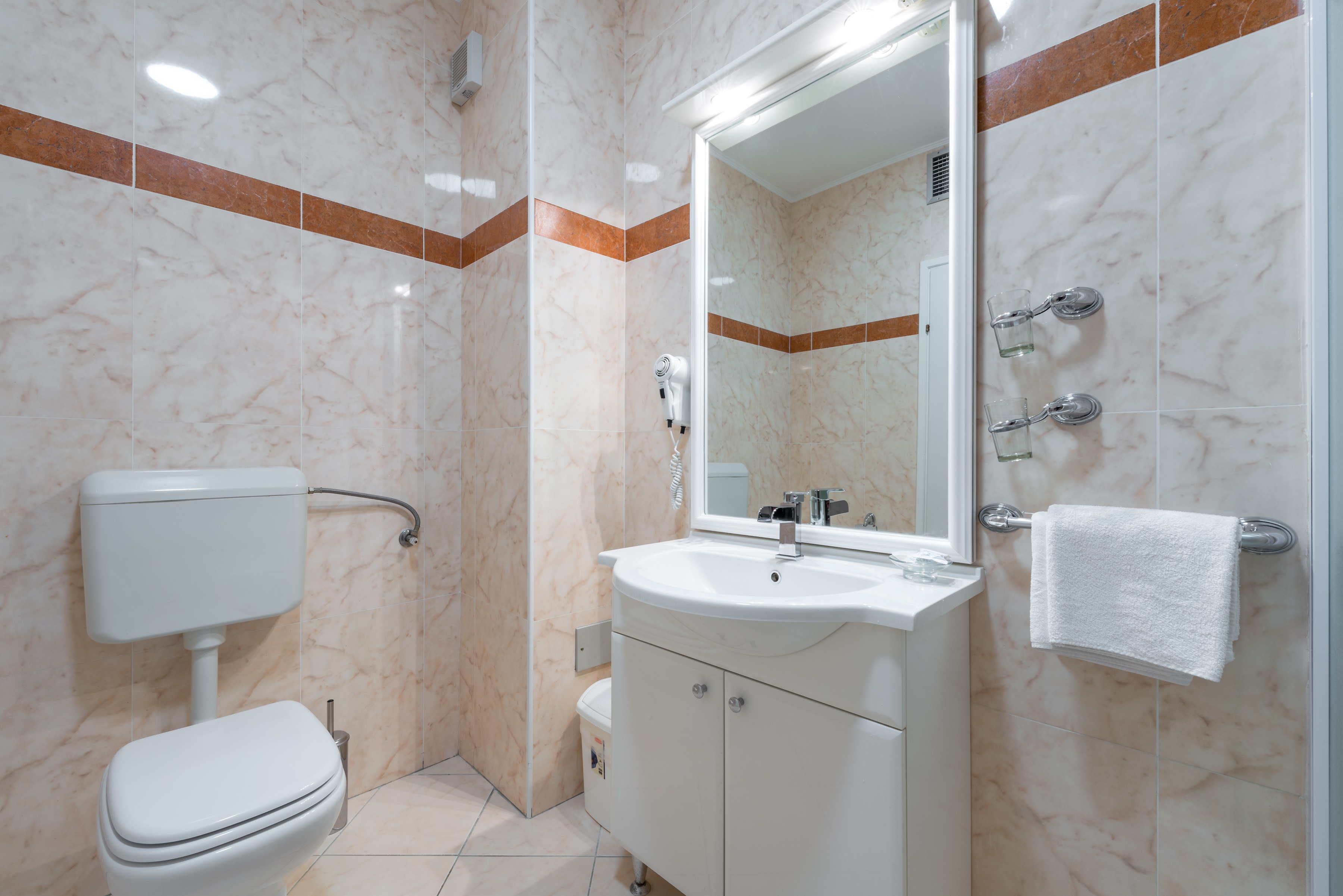 Apartment One Bedroom One Bathroom