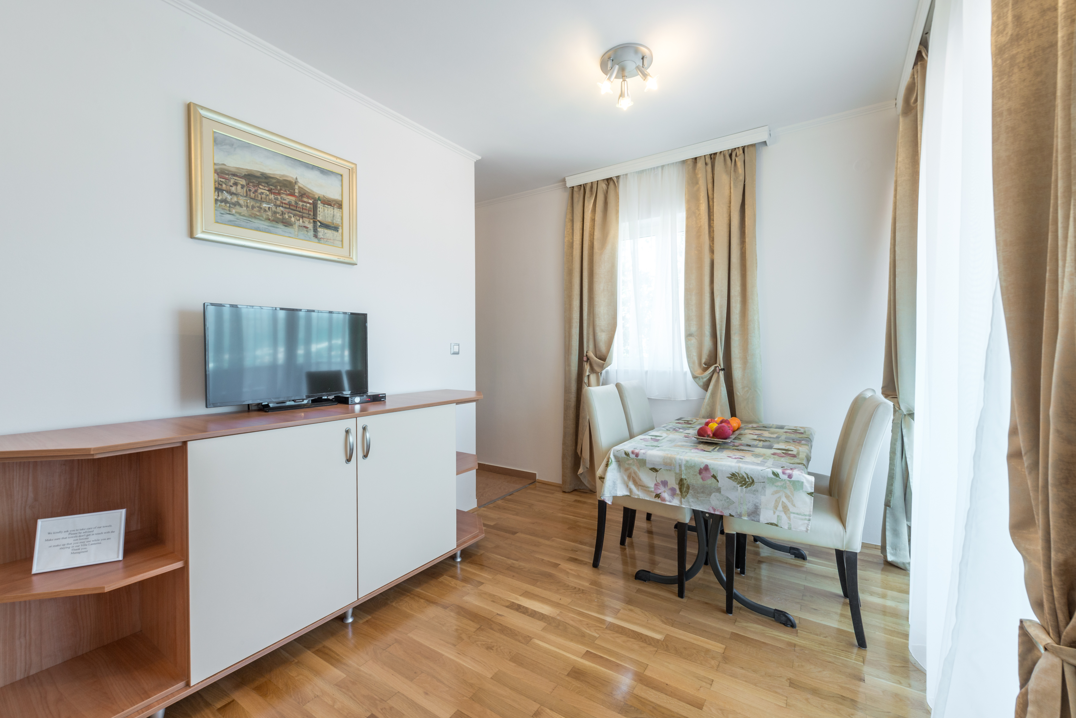 Apartment One Bedroom One Bathroom