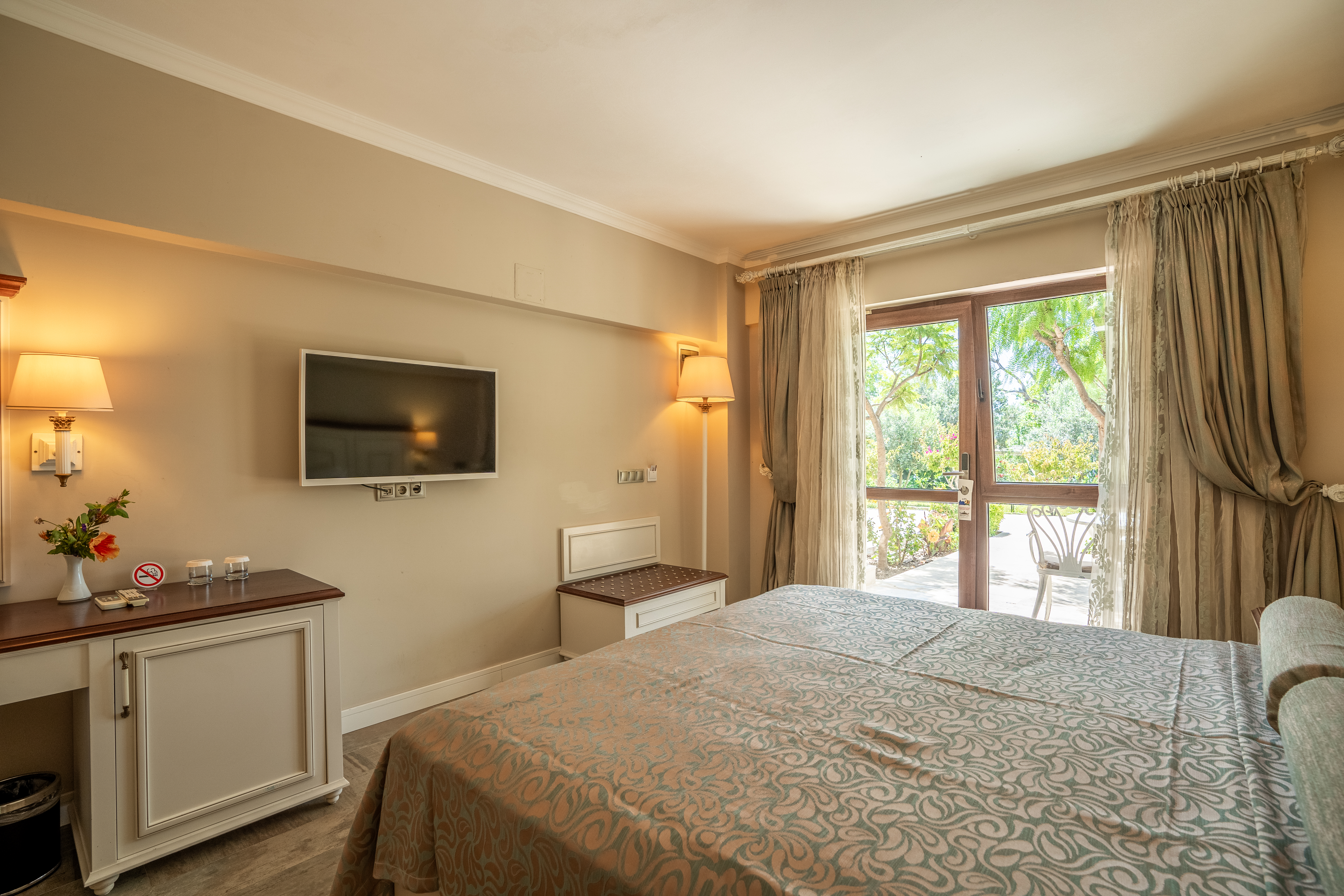 Double Deluxe with Terrace