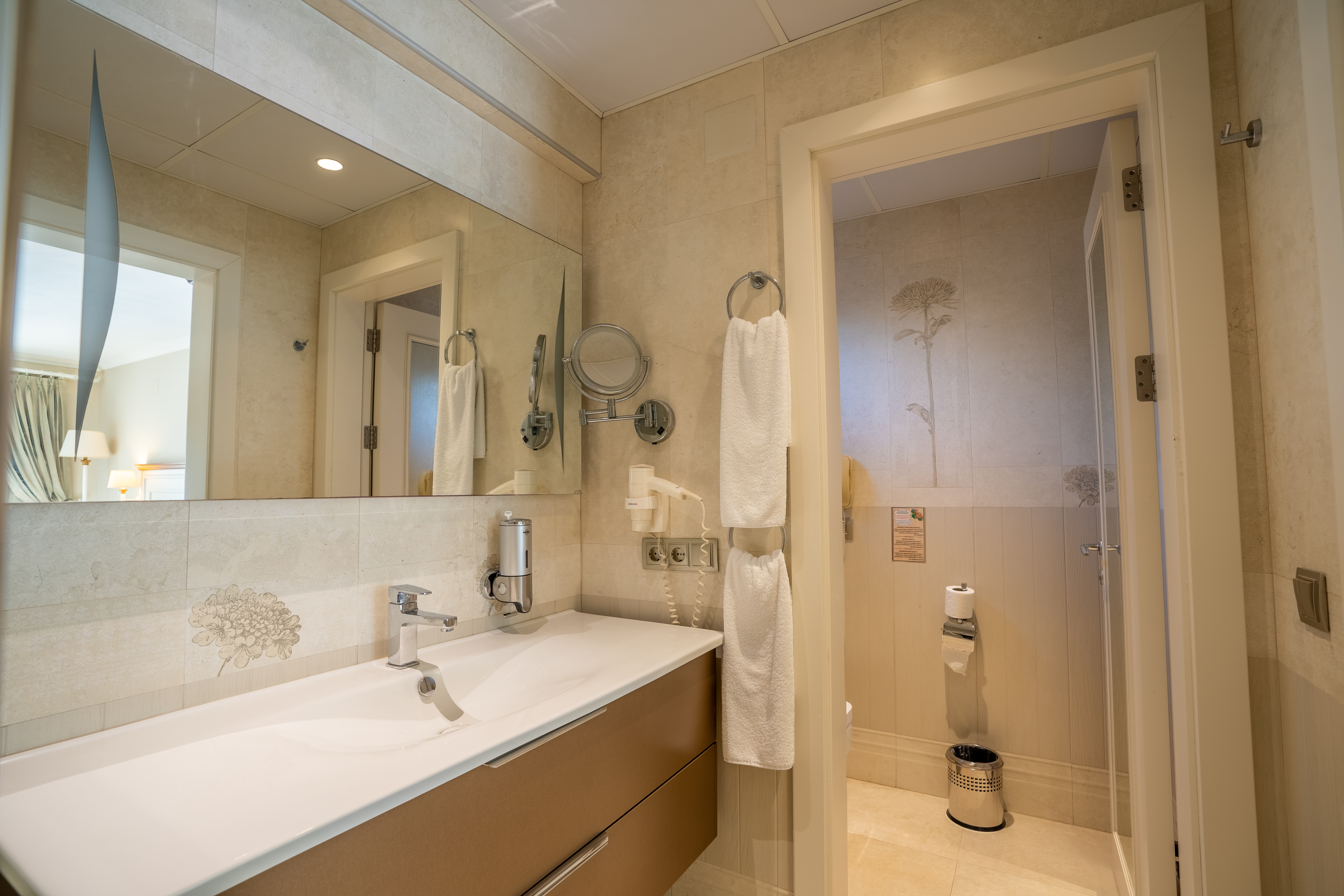 Double Superior with Terrace