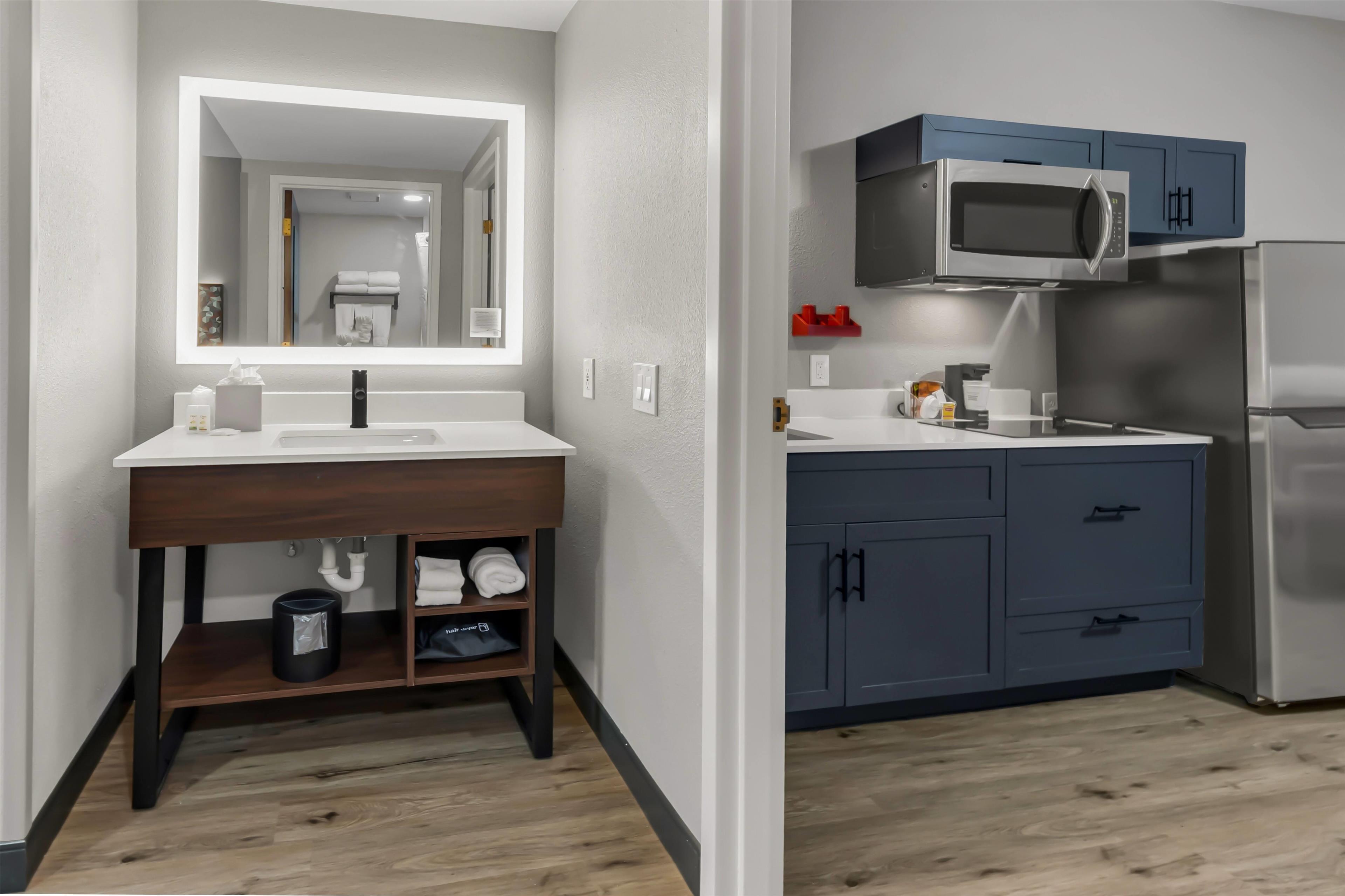 Suite Two Queen Beds