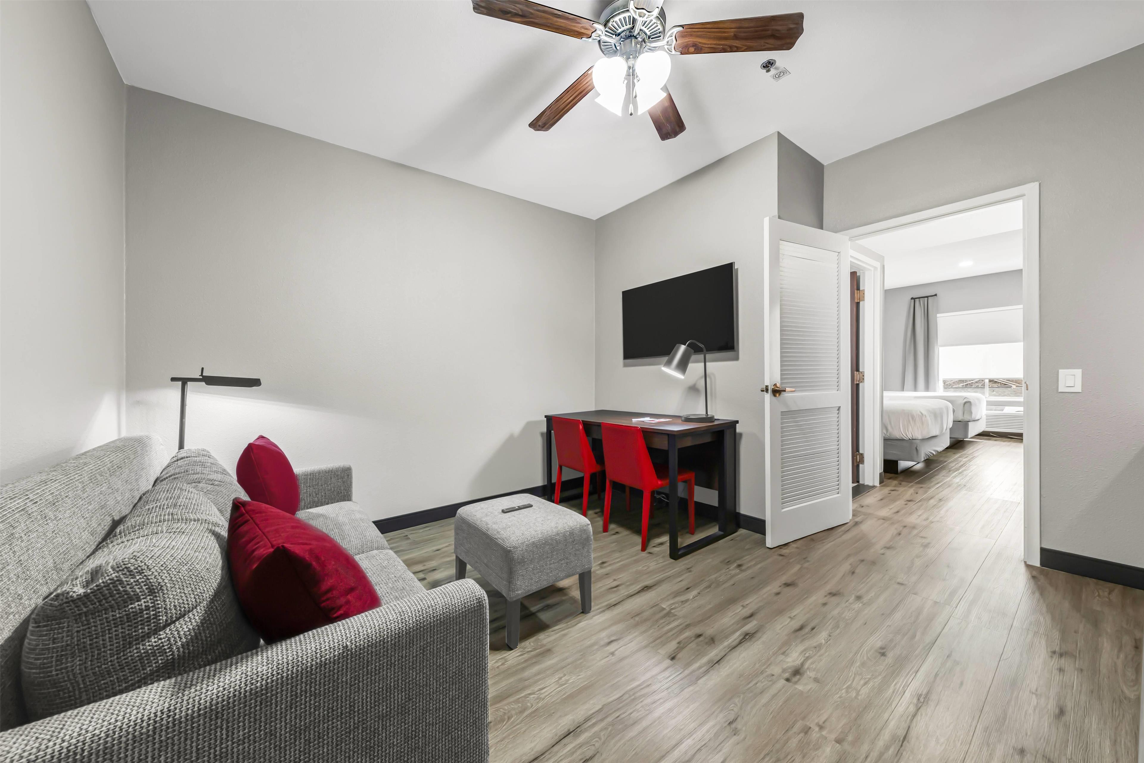 Suite Two Queen Beds