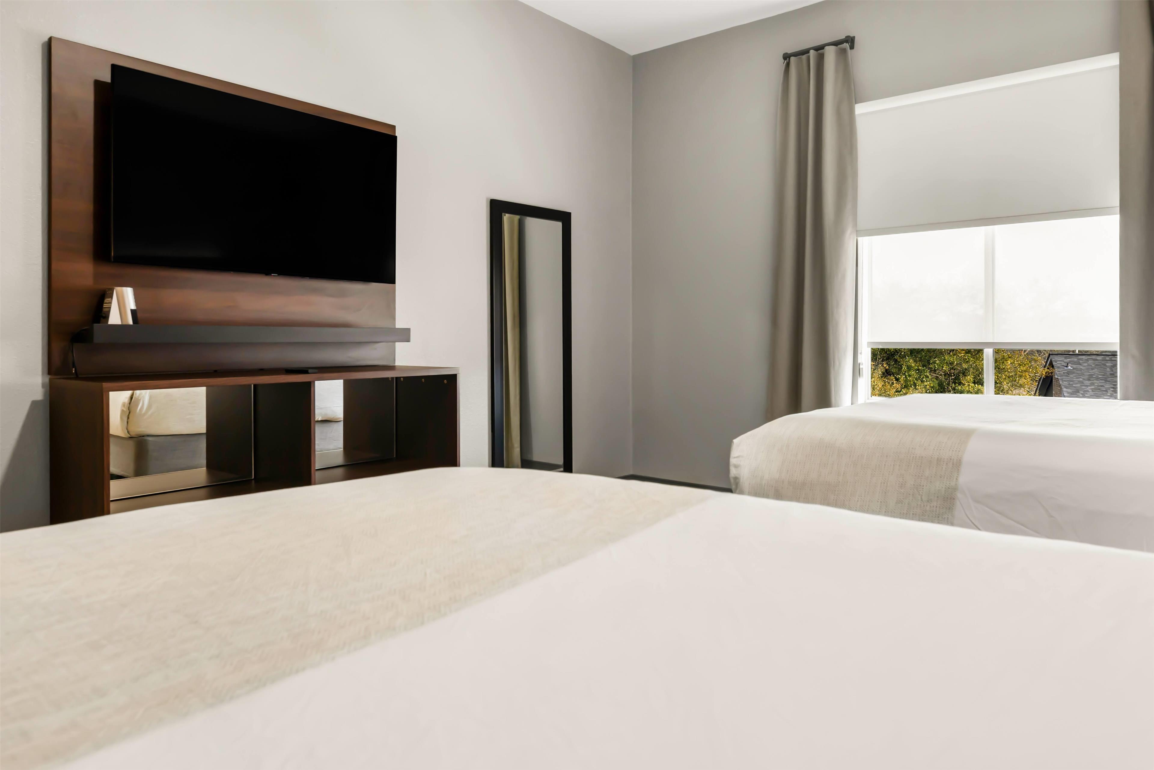 Suite Two Queen Beds