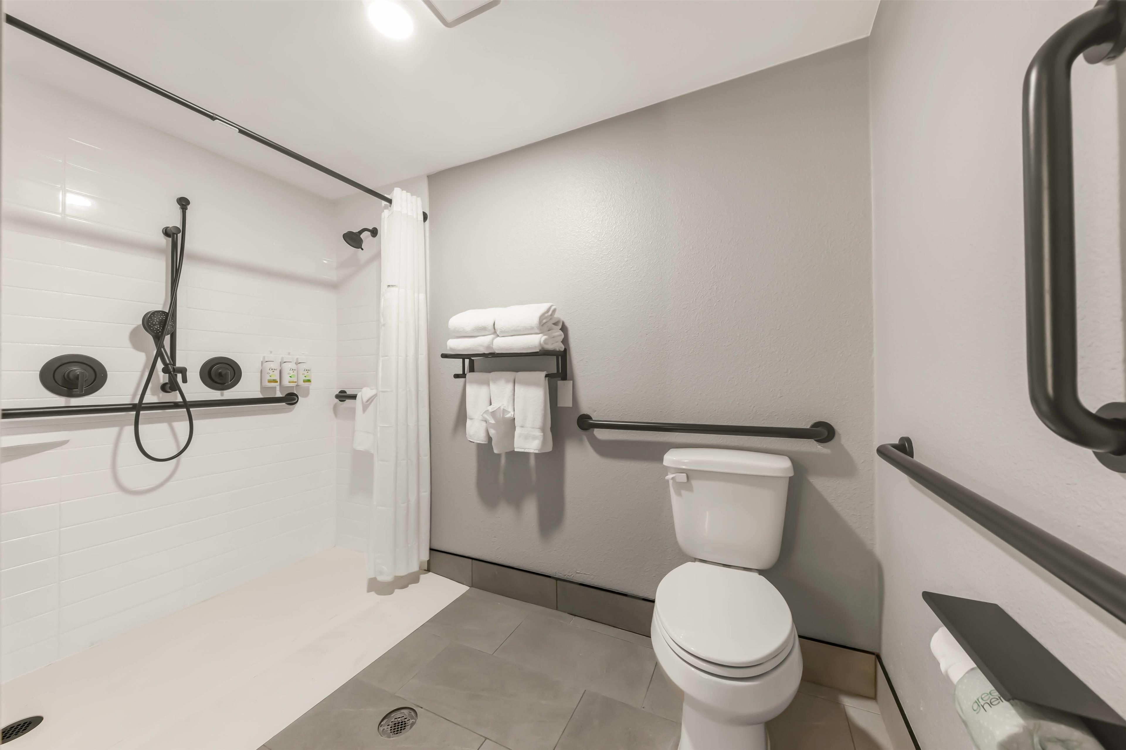 Suite Two Queen Beds