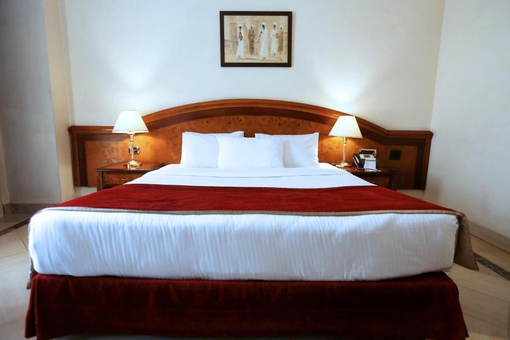 Suite Deluxe King Bed