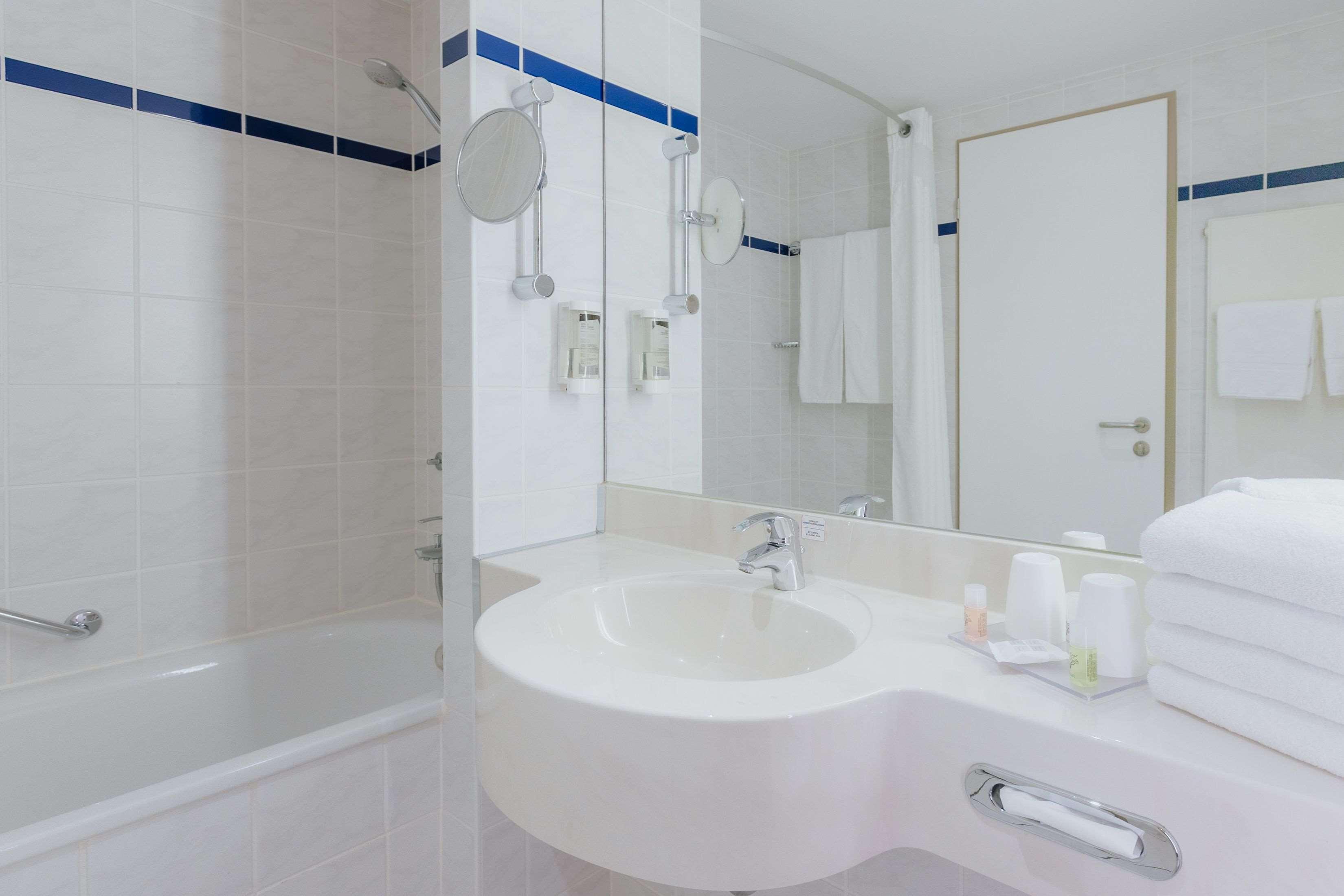 Triple King Size Bed