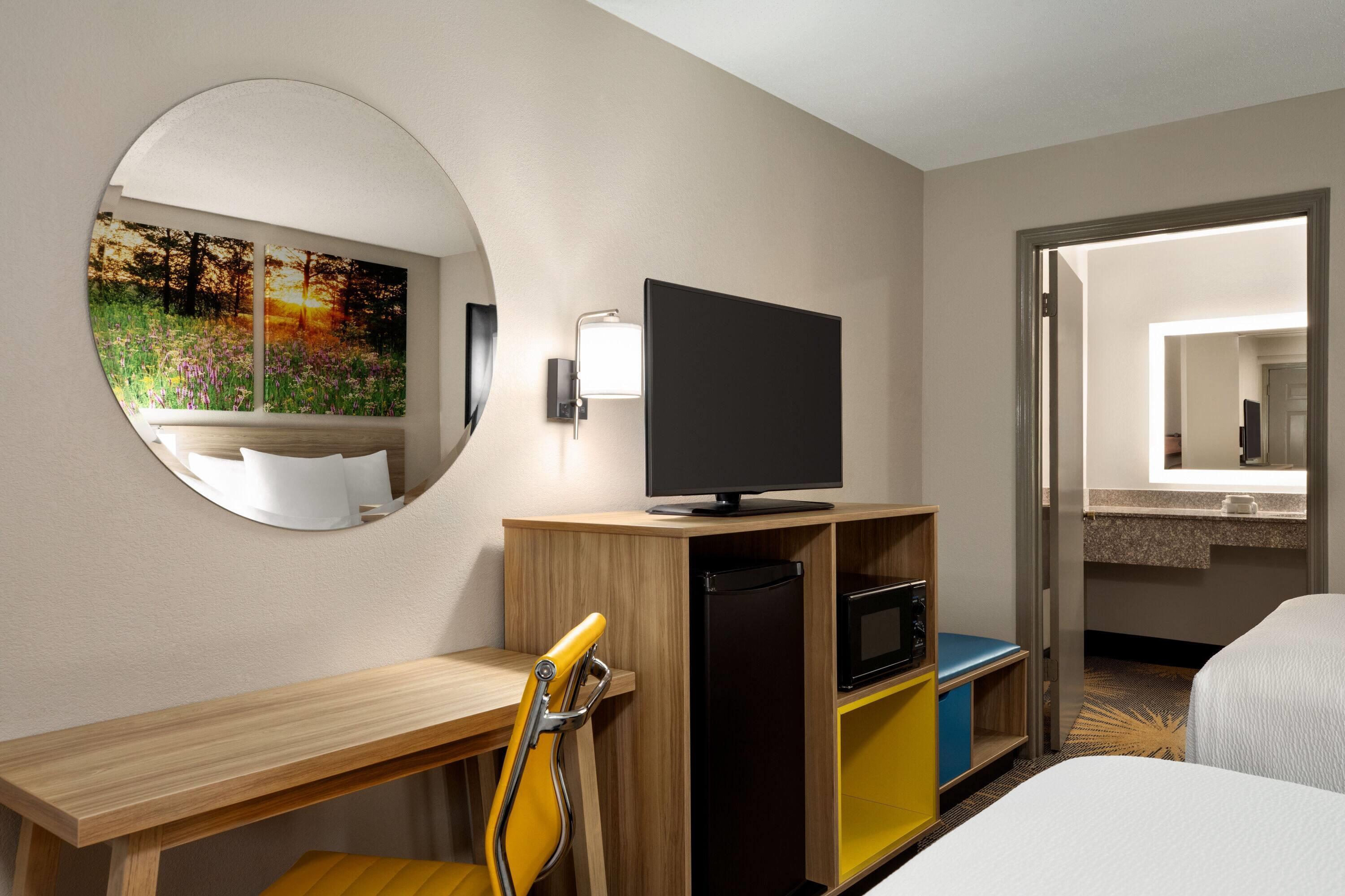 Quadruple Two Double Beds