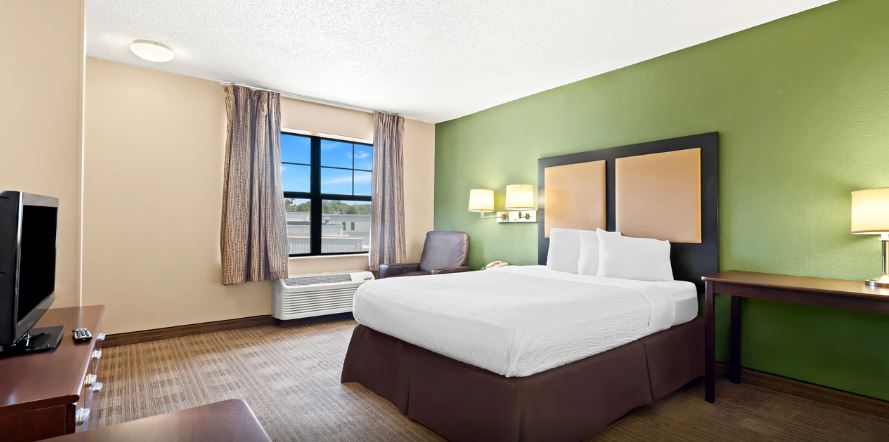 Double Accessible-queen Size Bed