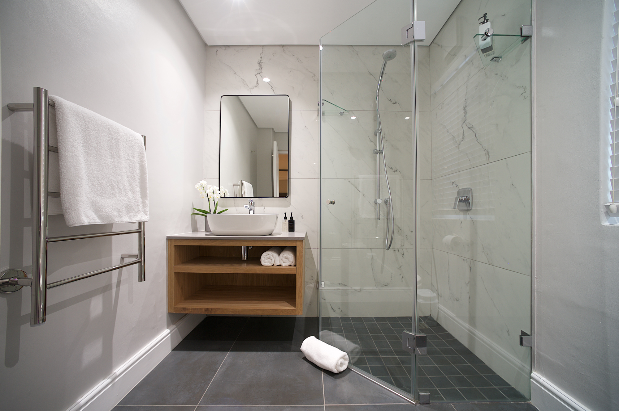 Triple King Size Bed