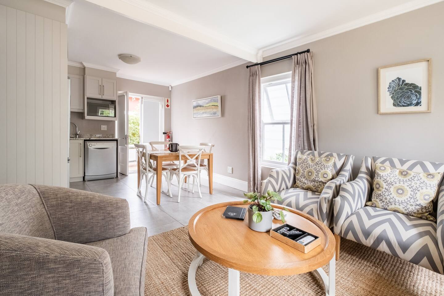 Apartment One Bedroom One Bathroom