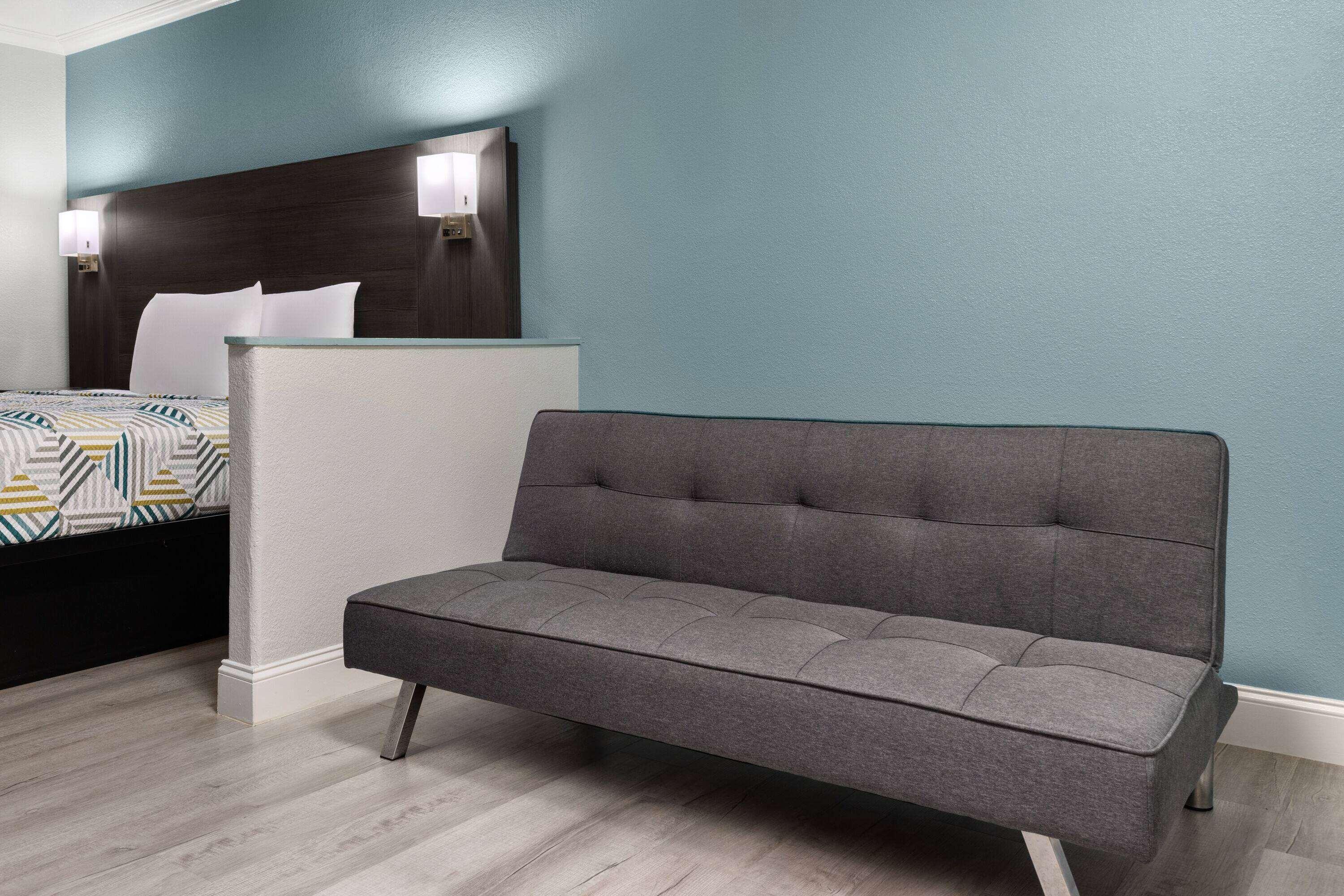 Room King Bed Non Smoking