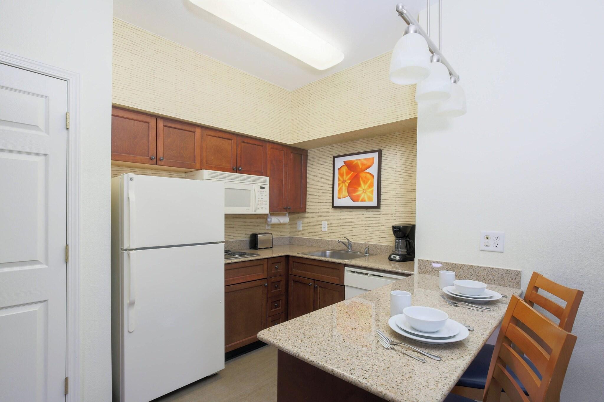 Studio Queen Size Bed