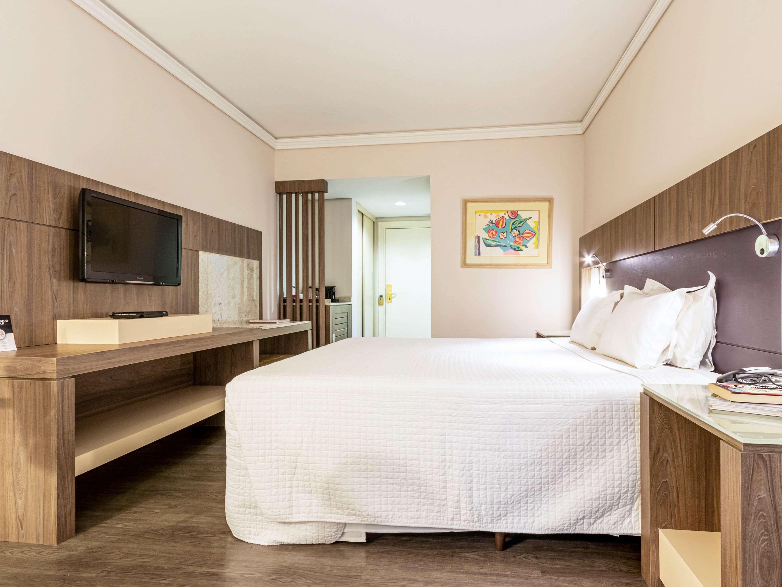 Double Superior Queen Bed