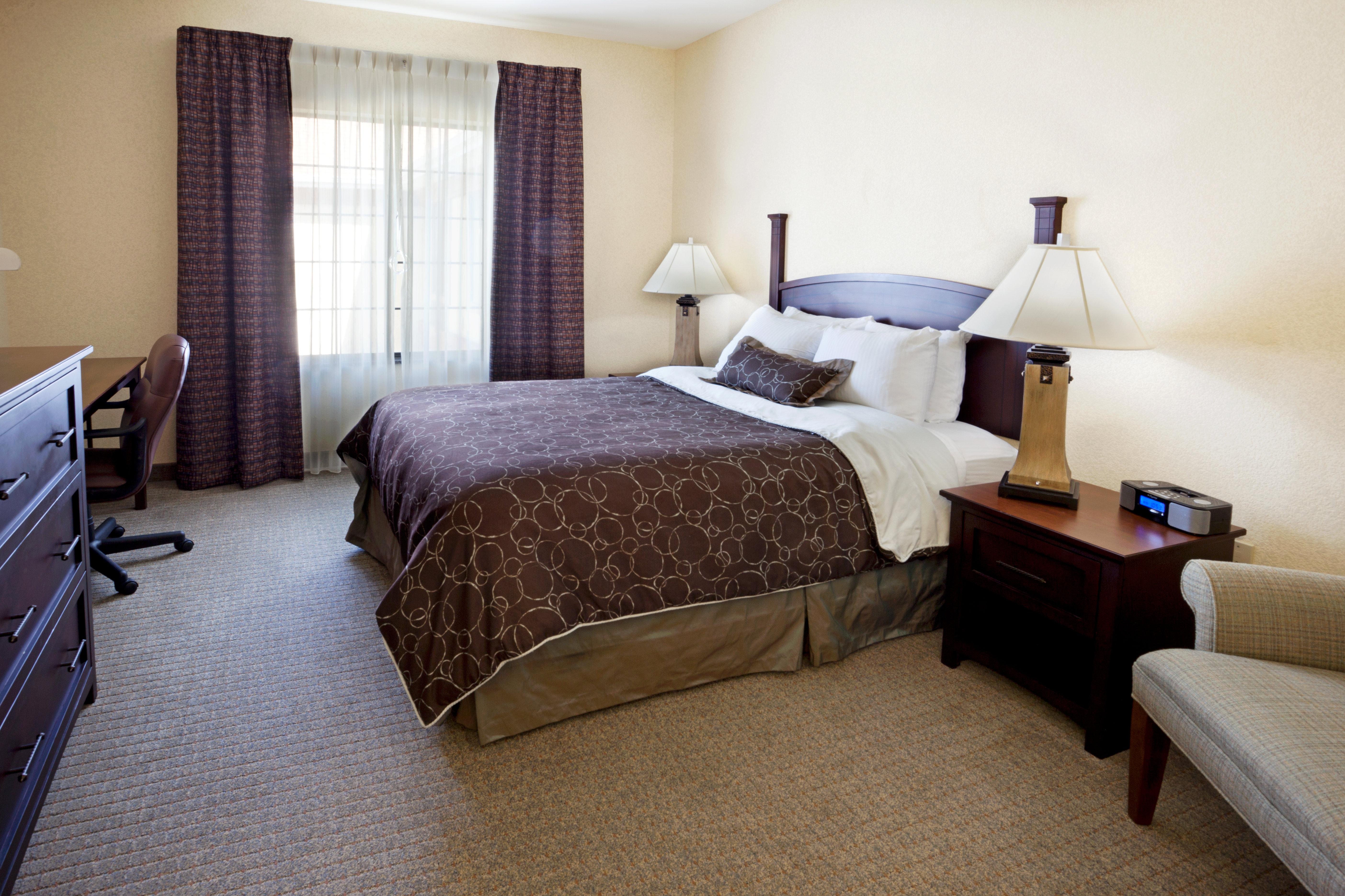 Suite Accessible-queen Size Bed