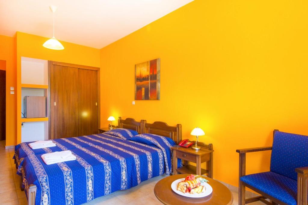 Double or Twin Standard