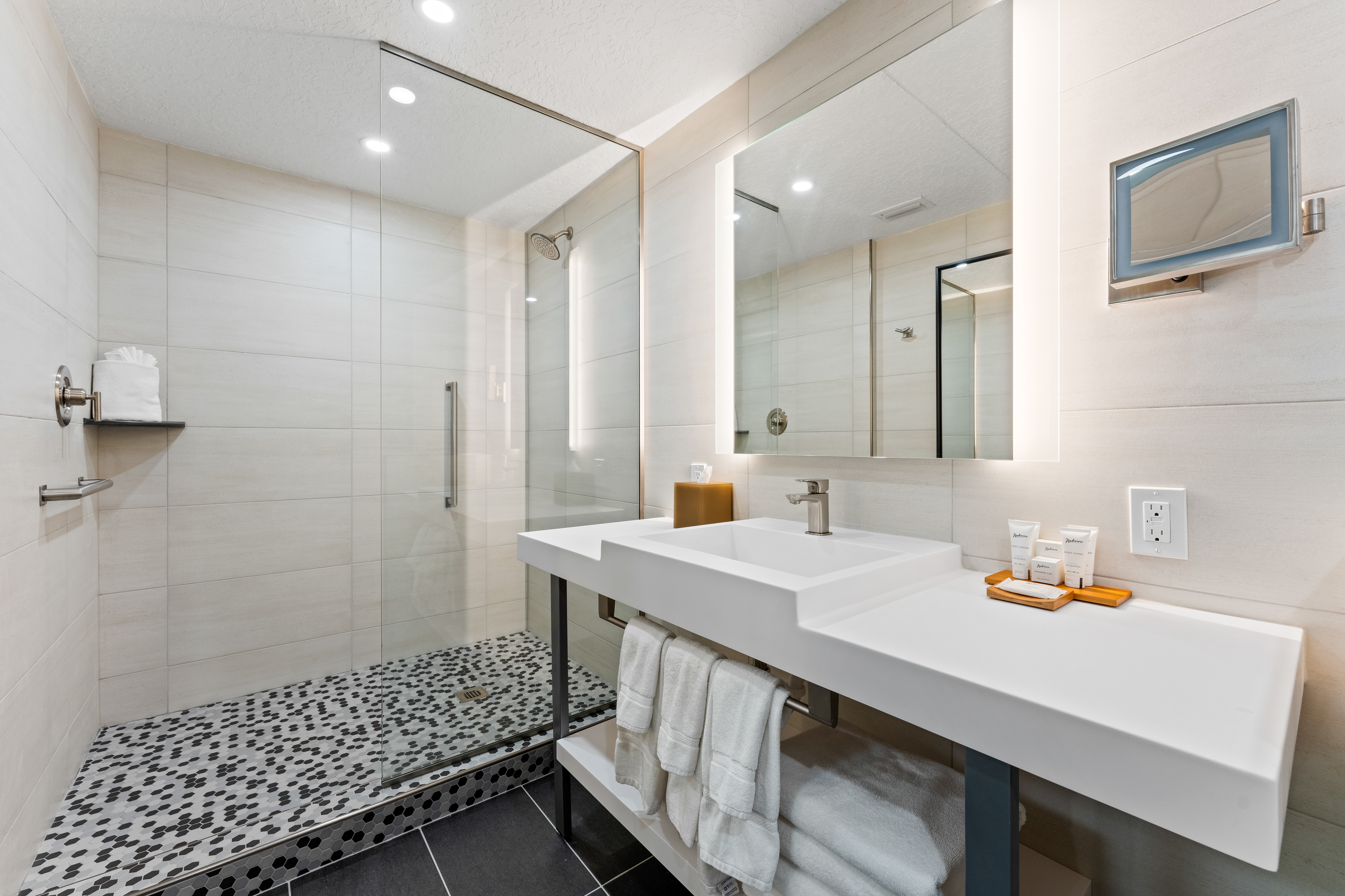 Double Two Queen Beds