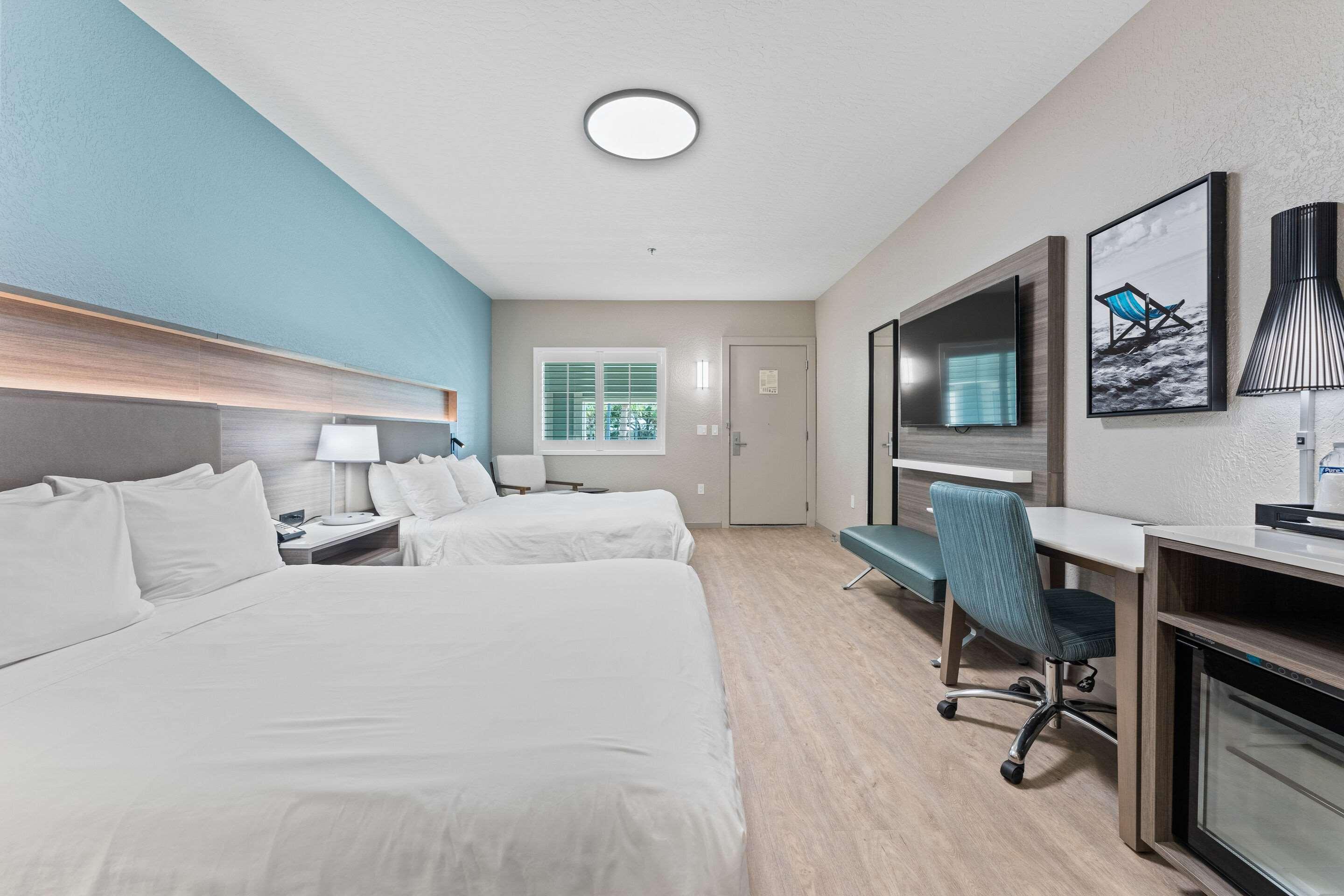 Room Accessible-two Queen Beds