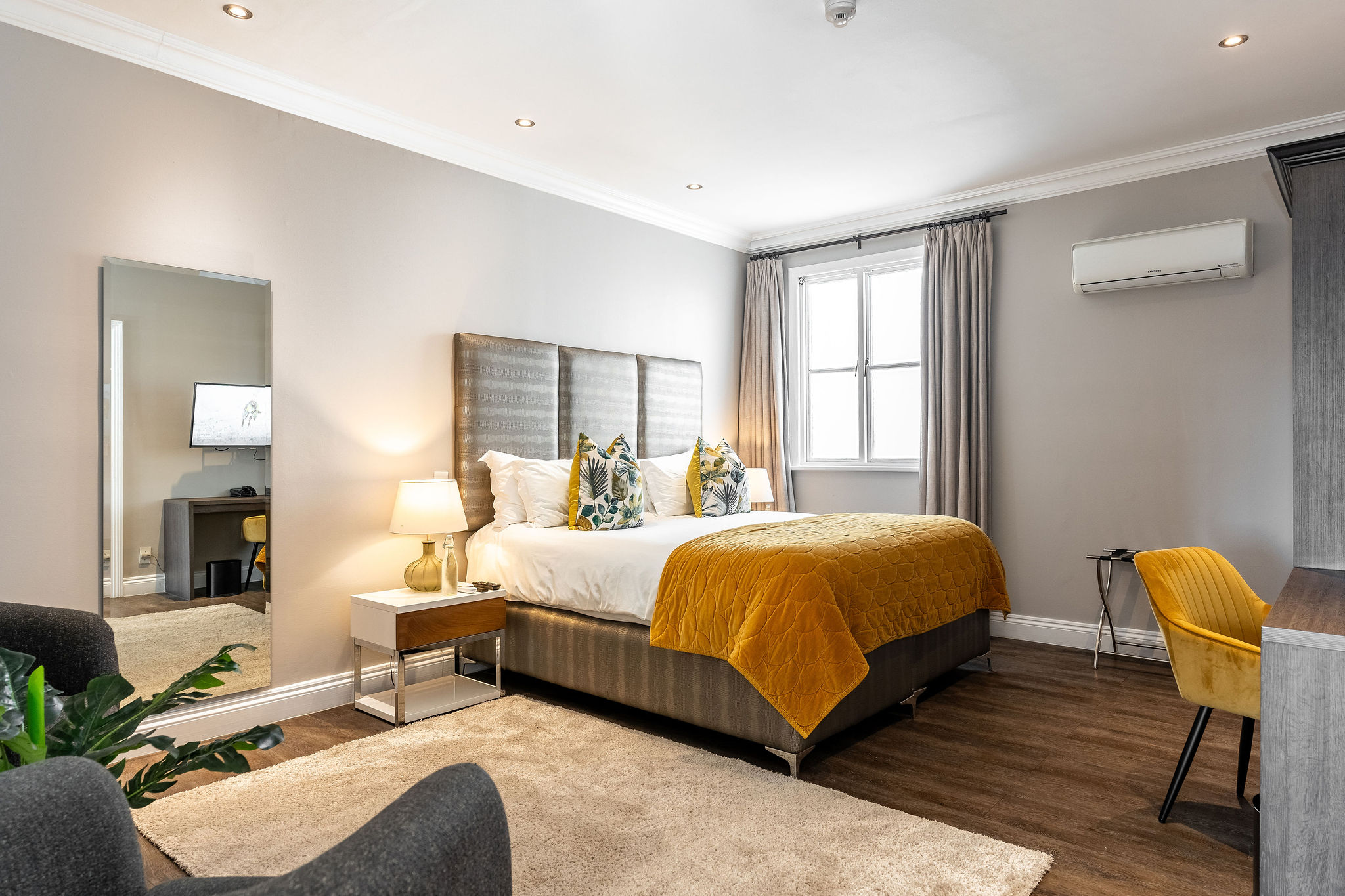 Suite Deluxe Two Beds