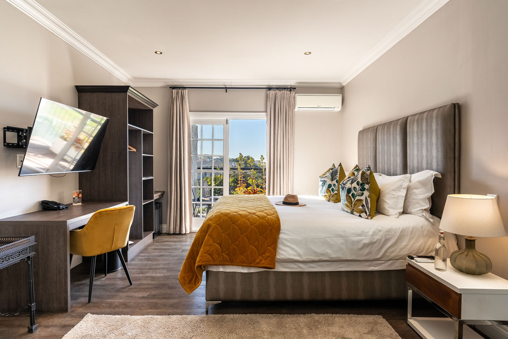 Suite Deluxe Two Beds