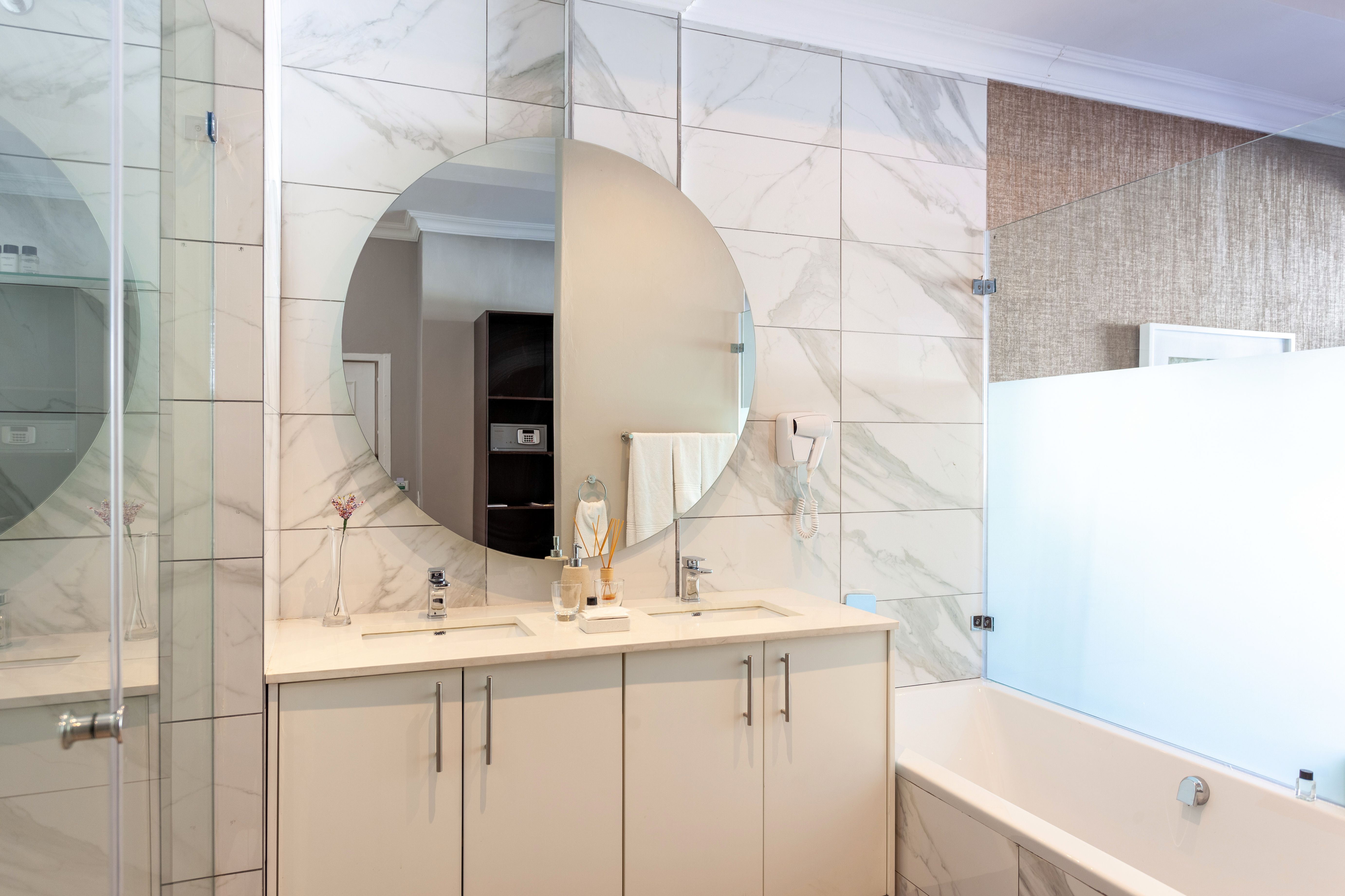 Family Room Deluxe with Balcony