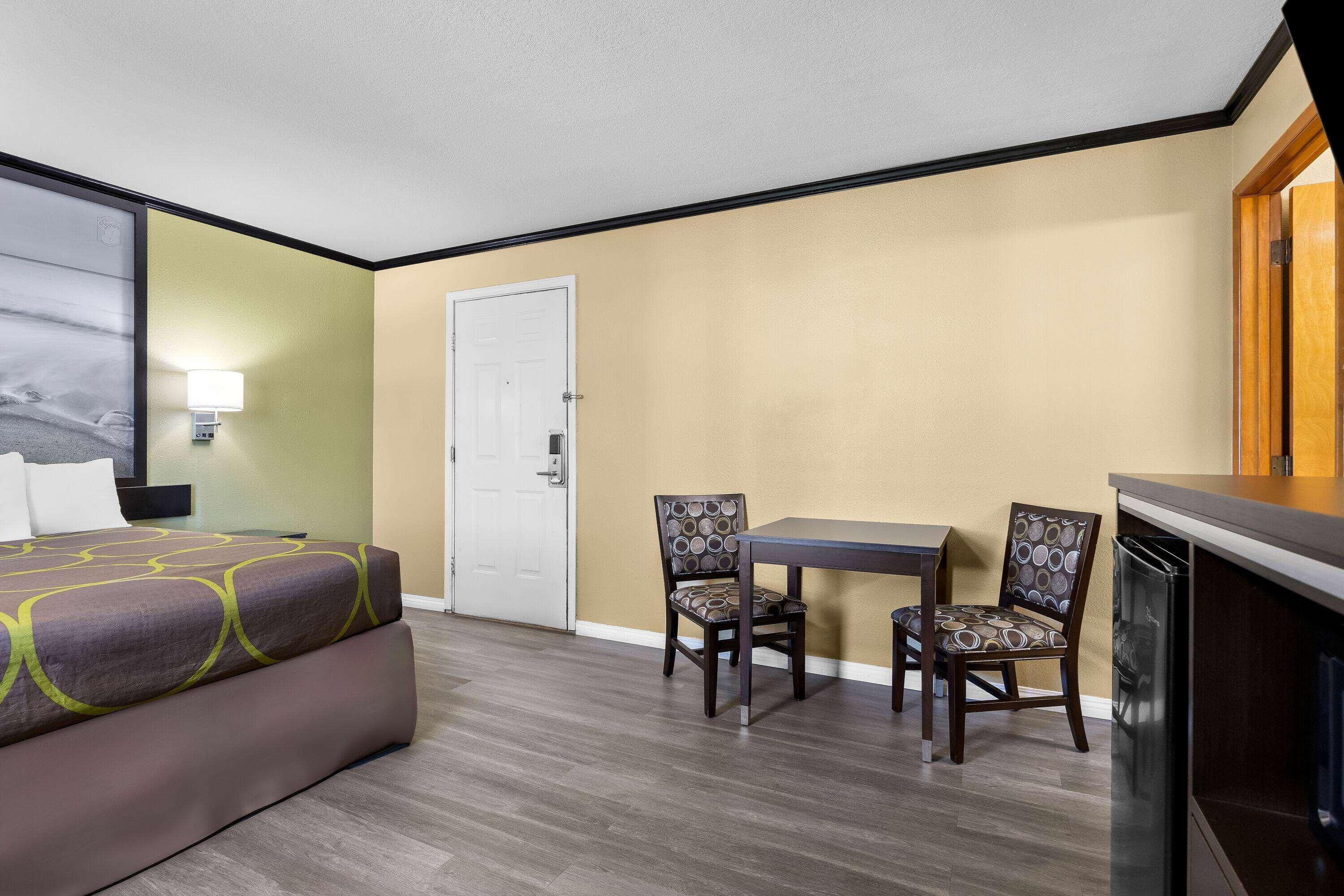 Double Queen Size Bed