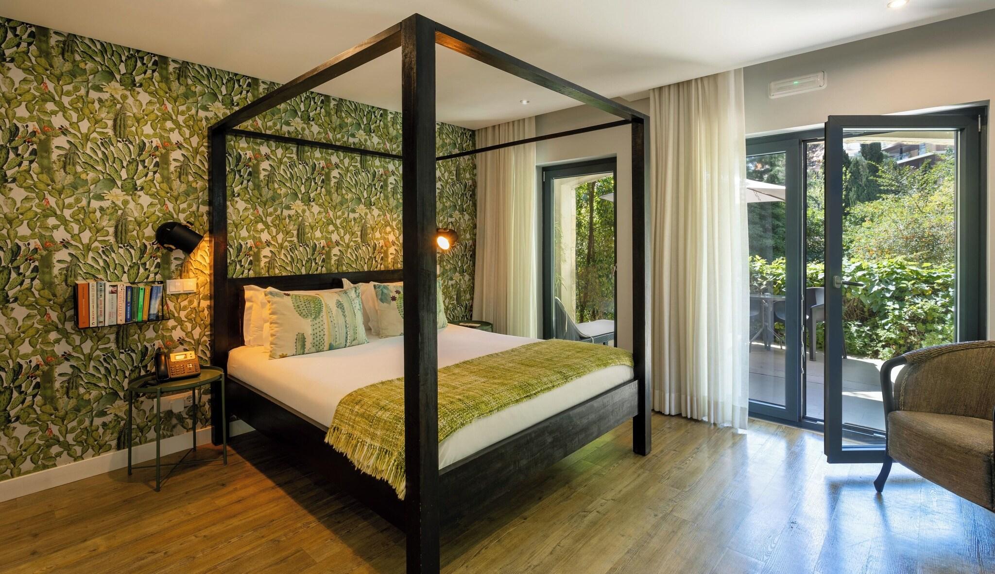 Double with Kitchenette