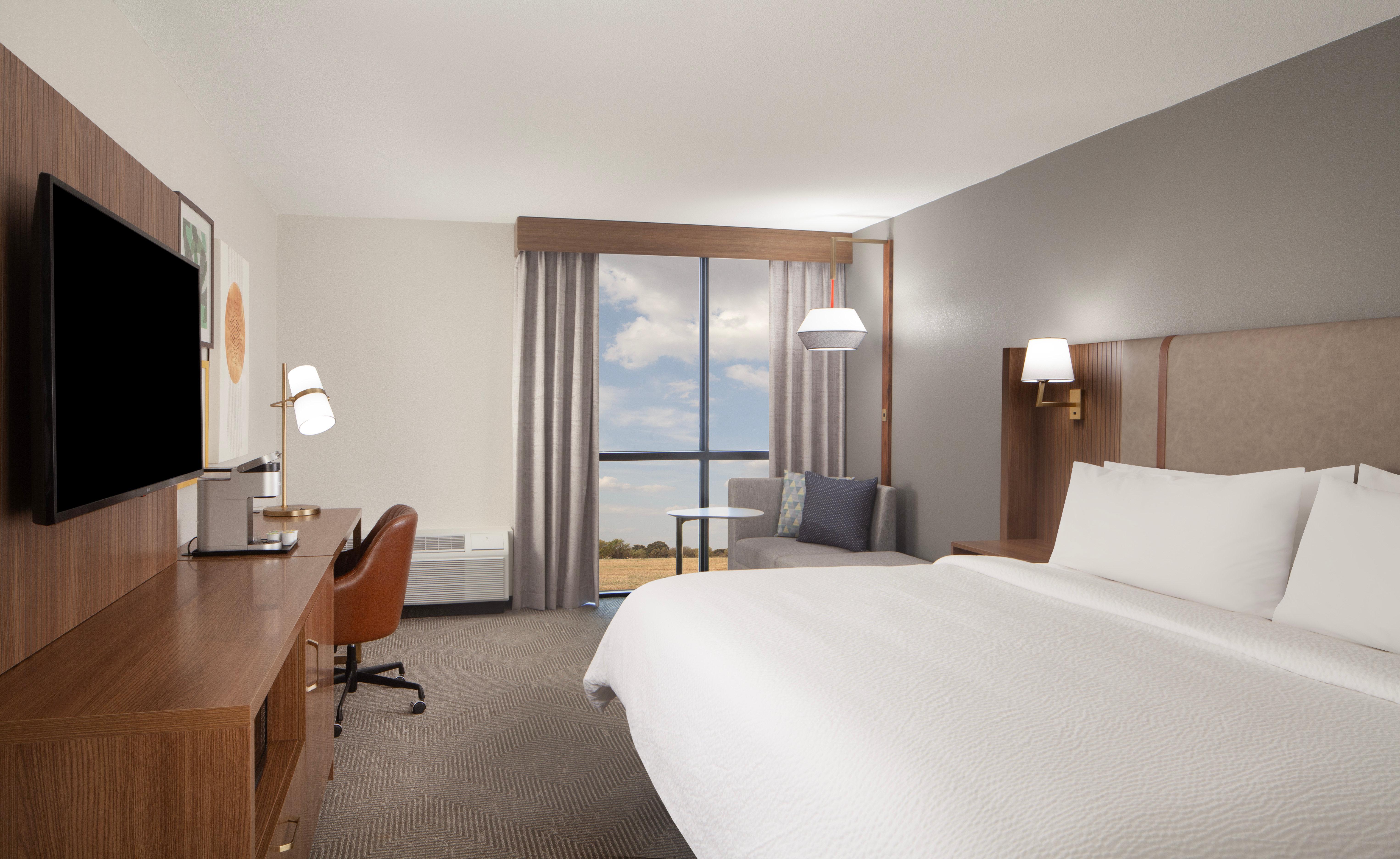 Suite with Kitchenette