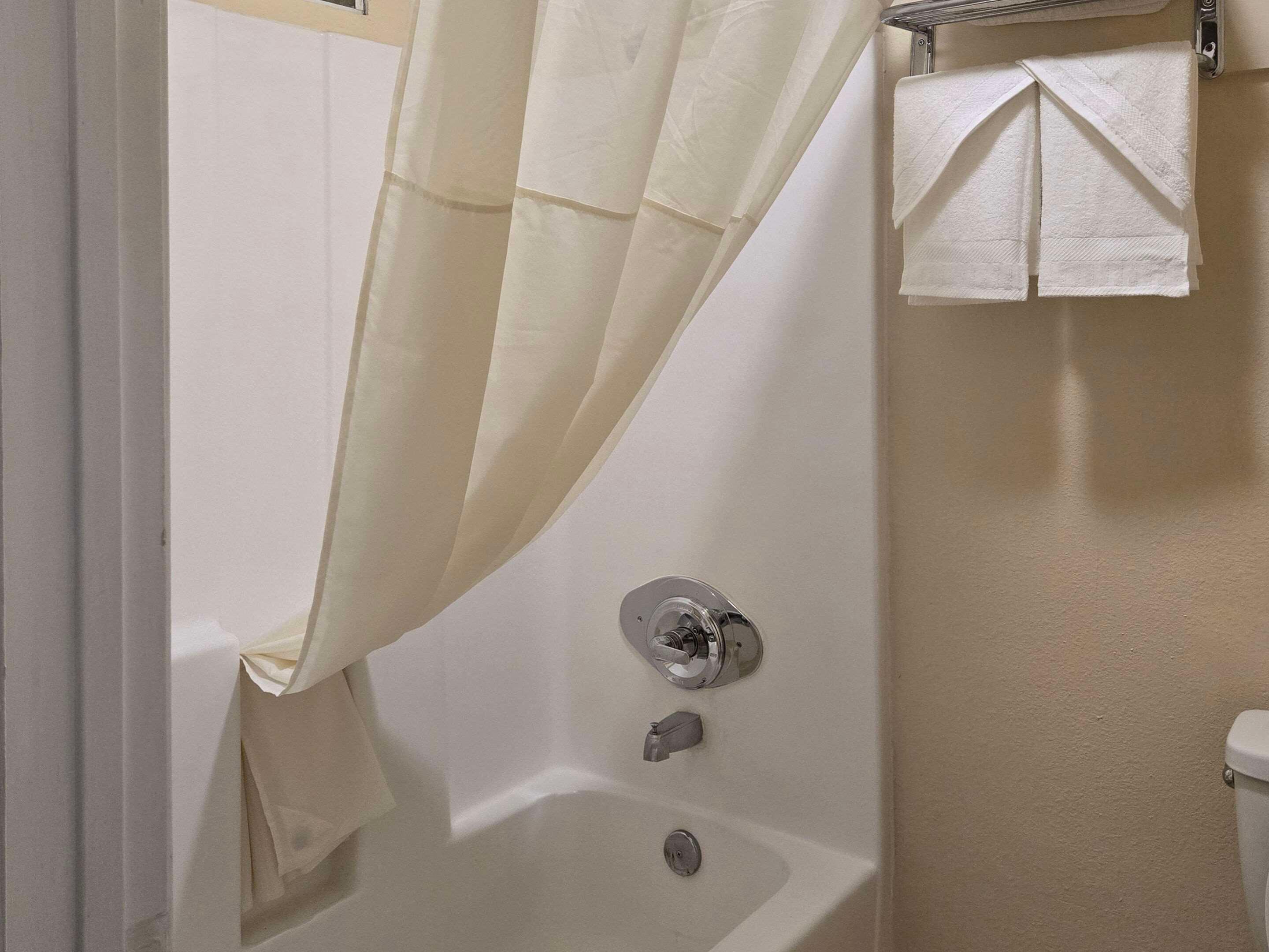 Suite Two Queen Beds Non Smoking