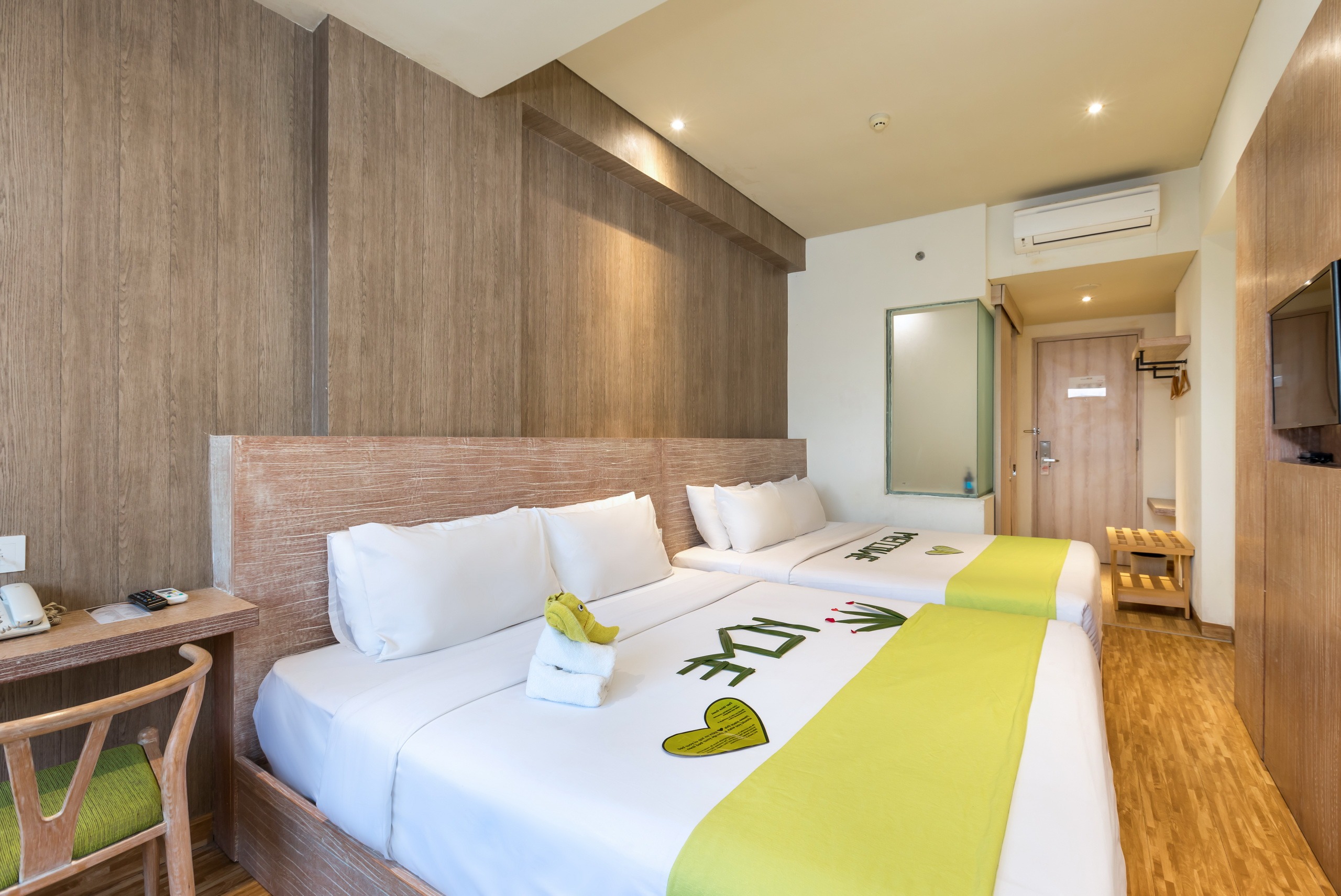 Family Room Garden View