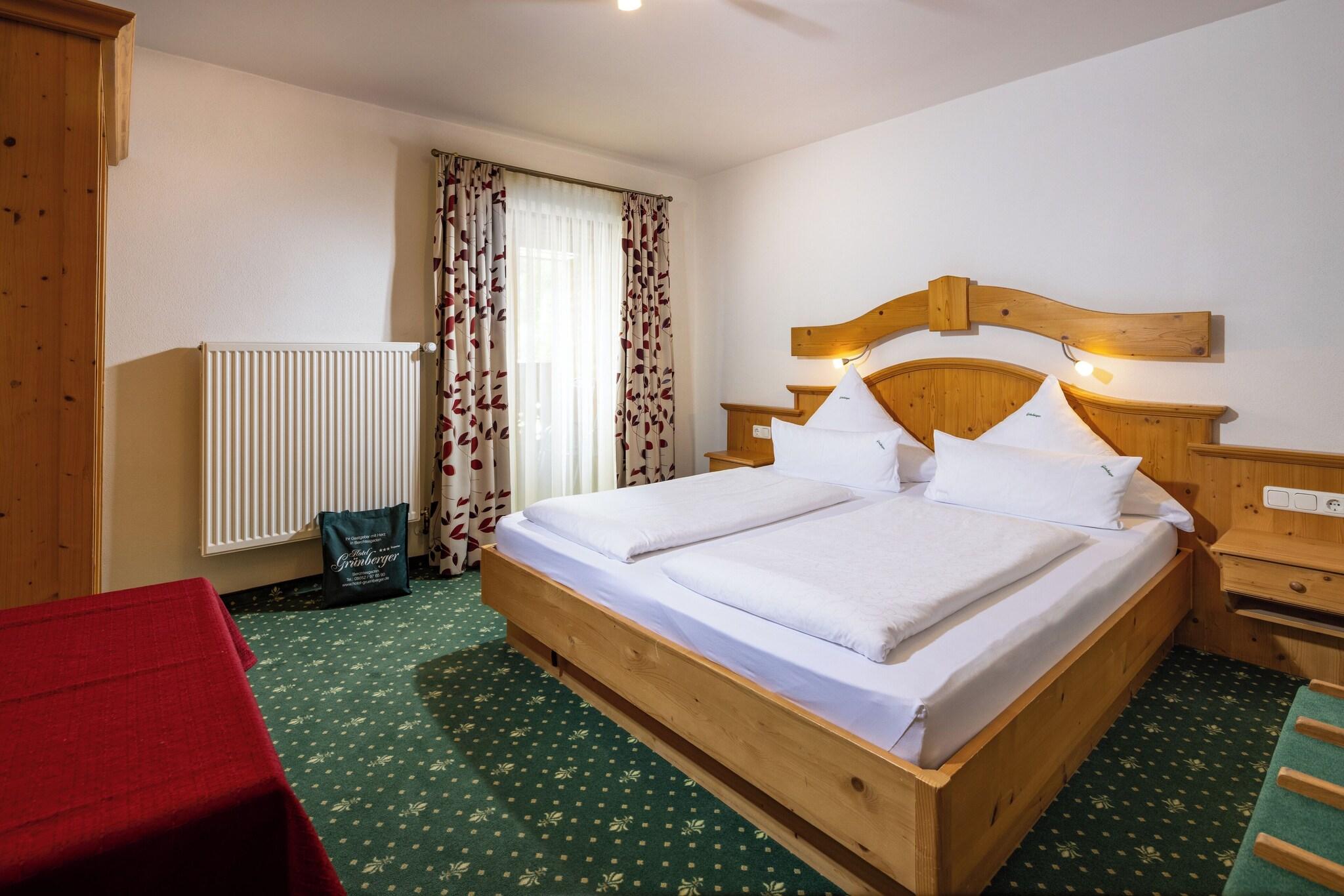 Double King Size Bed