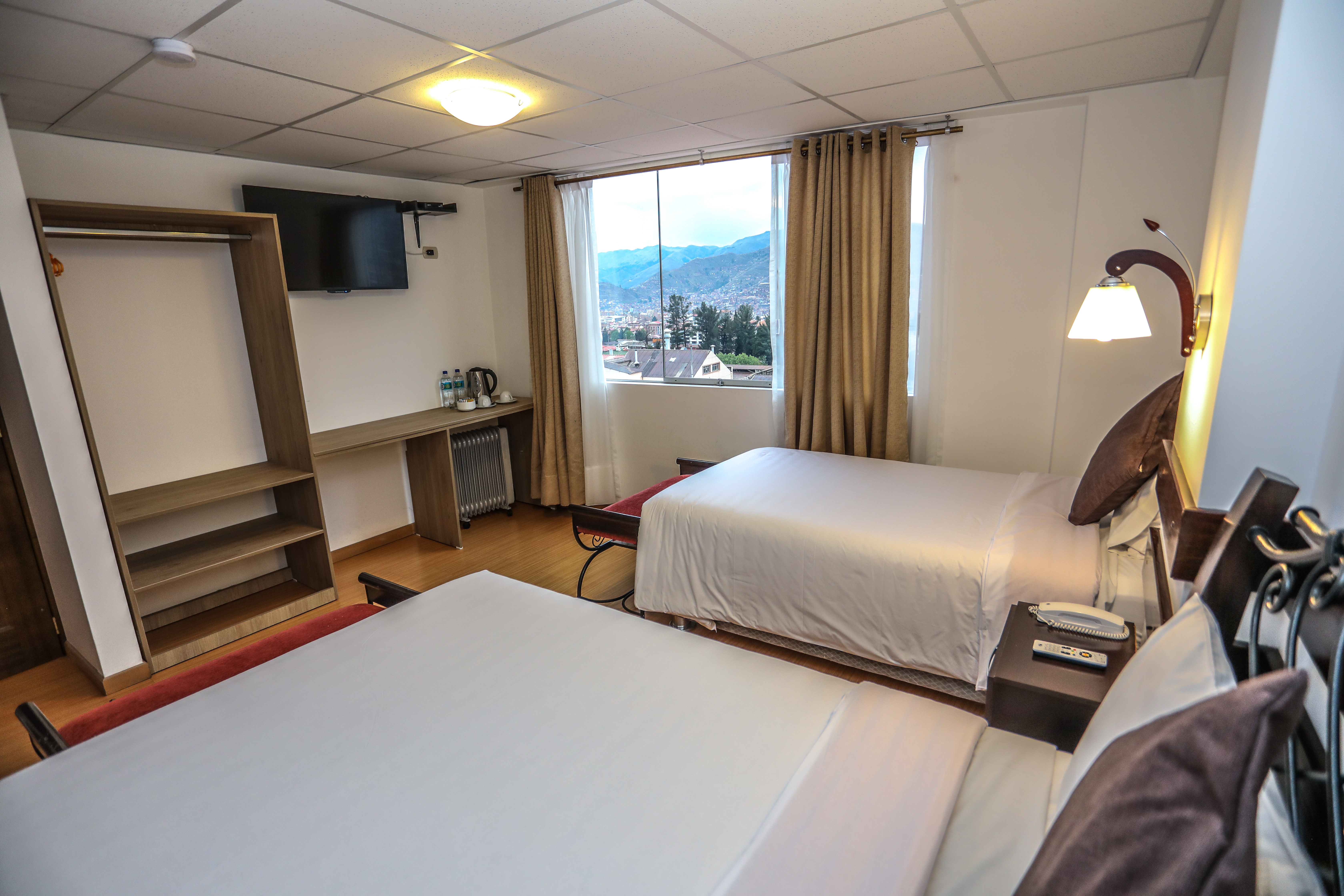 Double or Twin Deluxe Two Beds