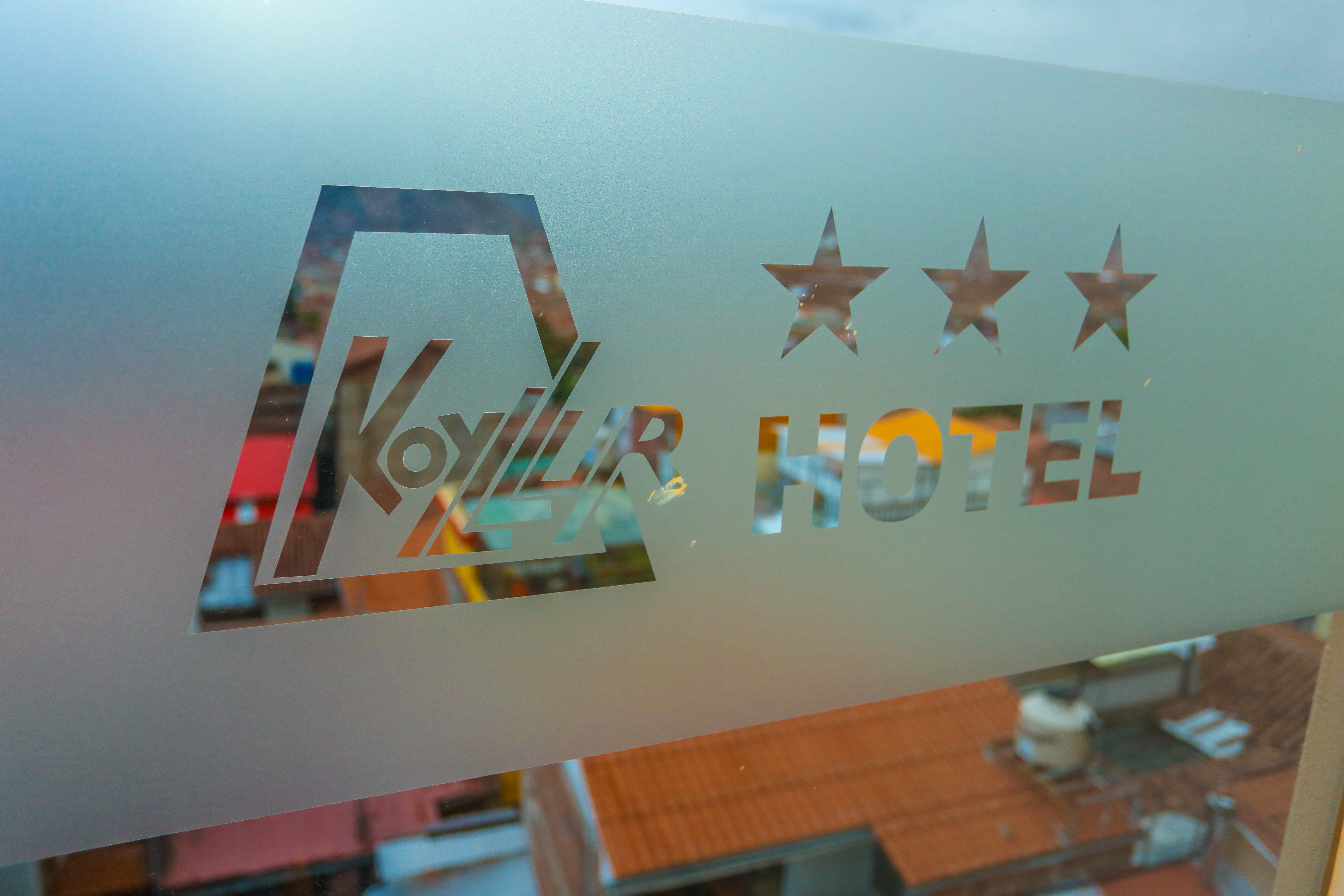 Double or Twin Deluxe Two Beds