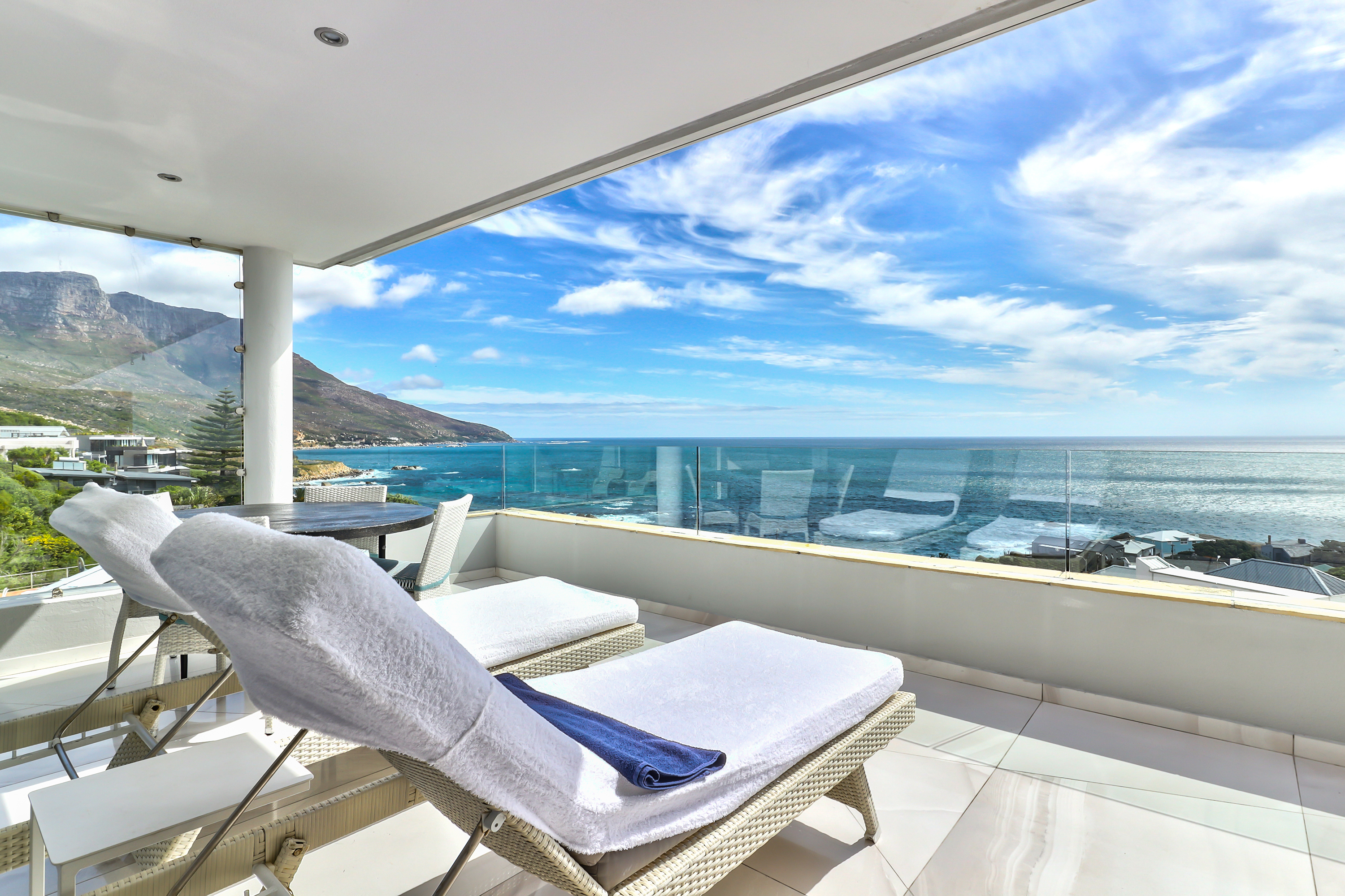 Apartment Luxury Sea View