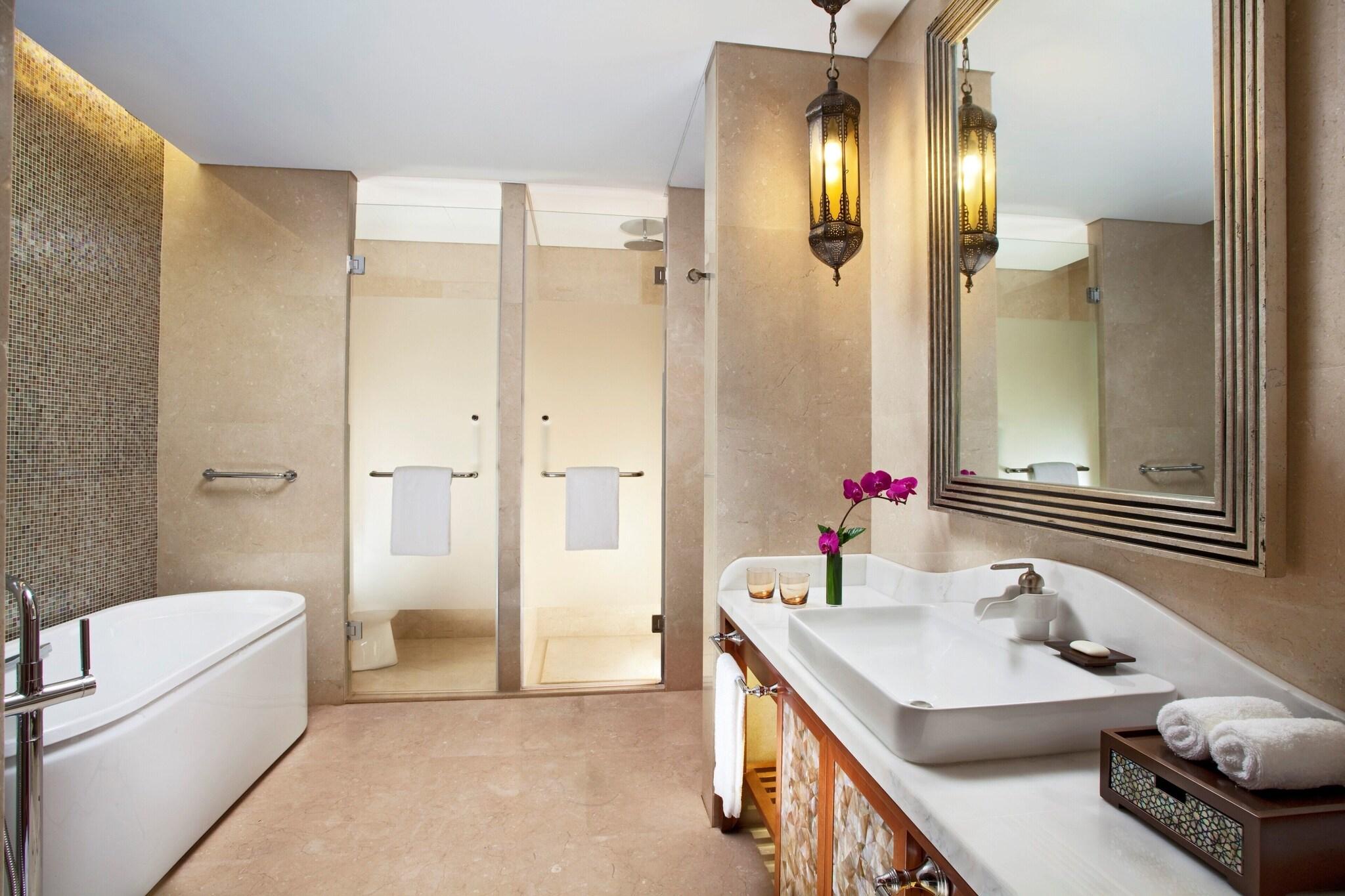 Double Premier King Bed