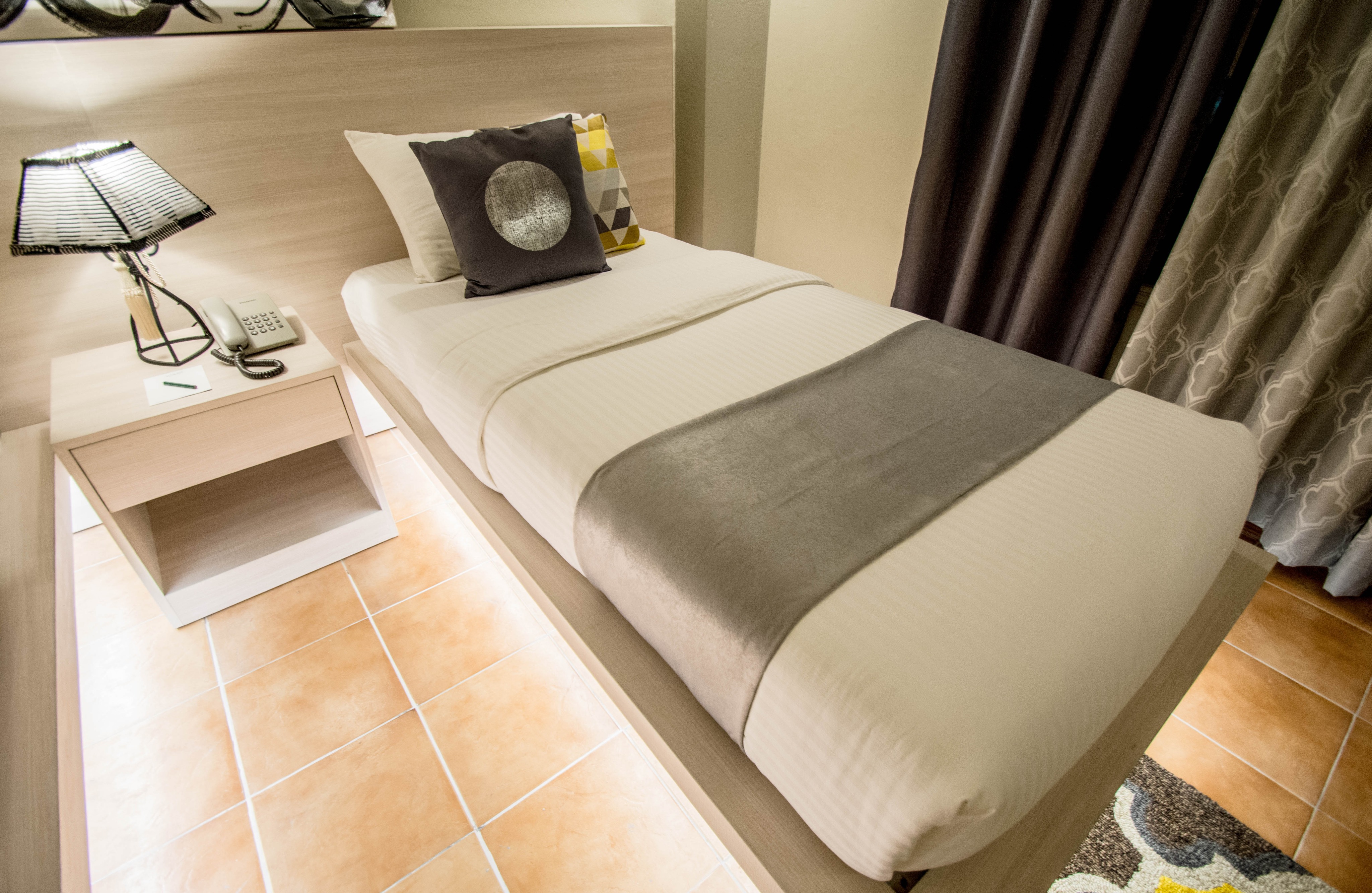 Double or Twin Deluxe