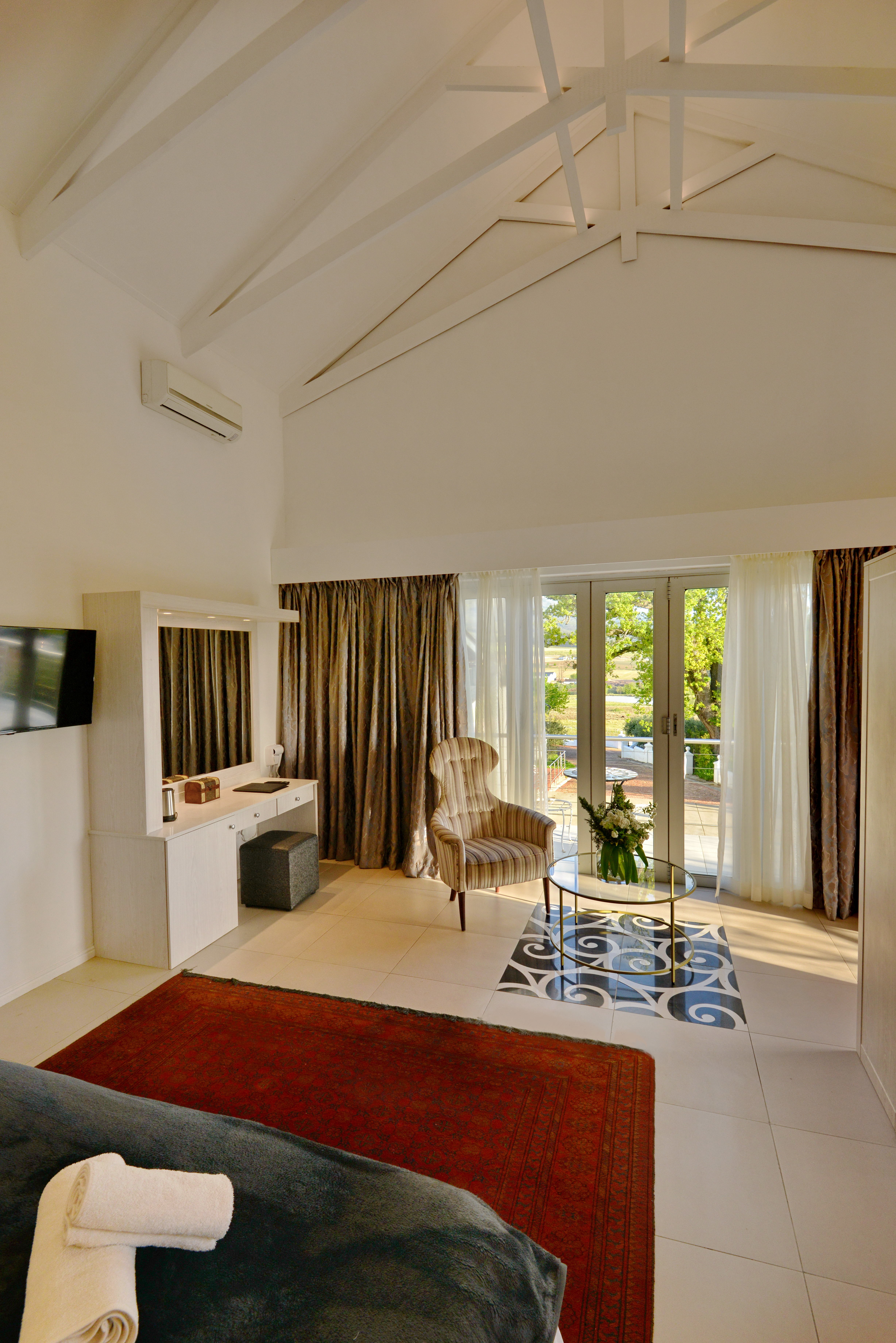 Double or Twin Superior One Bedroom